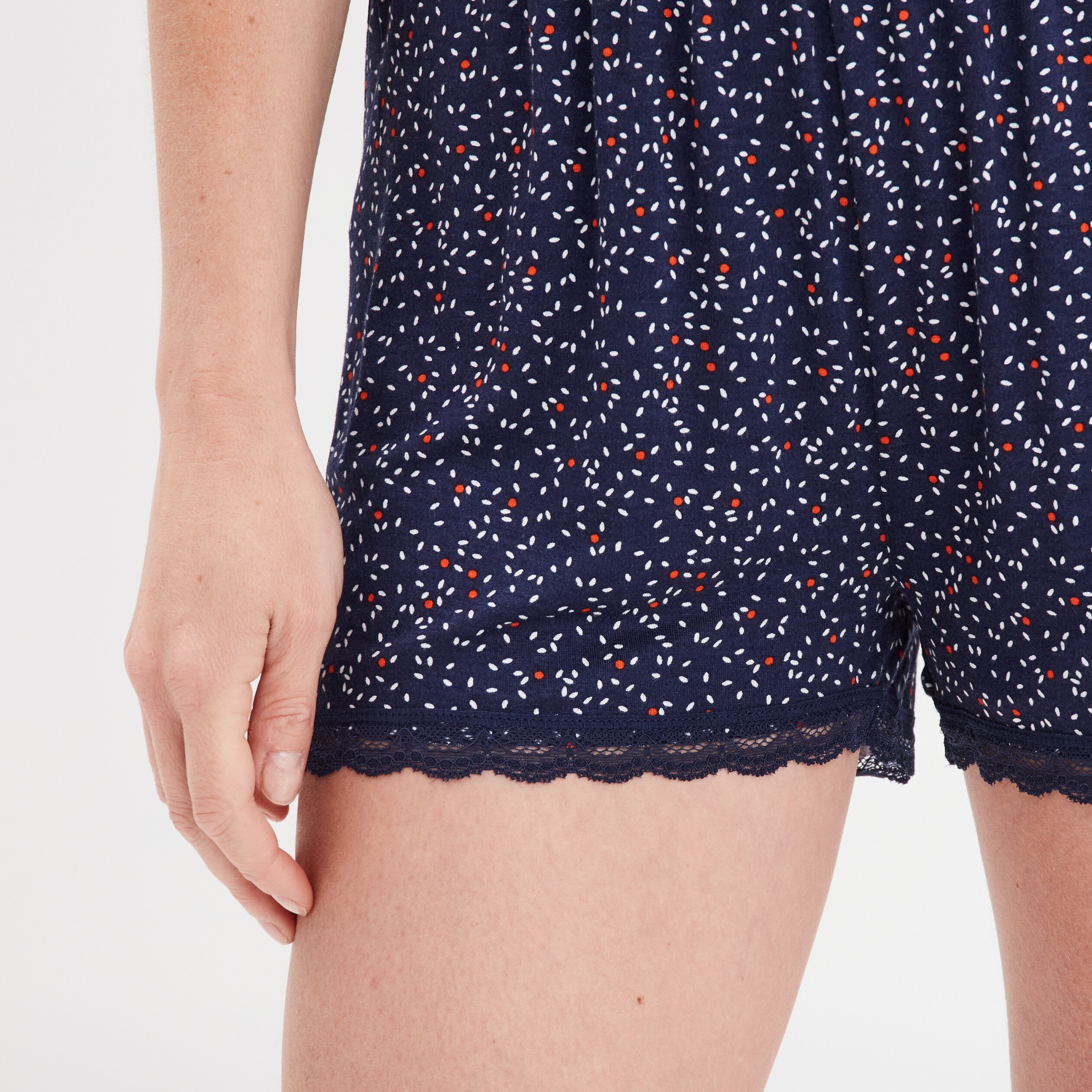 bas de pyjama short details dentelle bleu marine femme Bas de pyjama short détails dentelle bleu marine femme