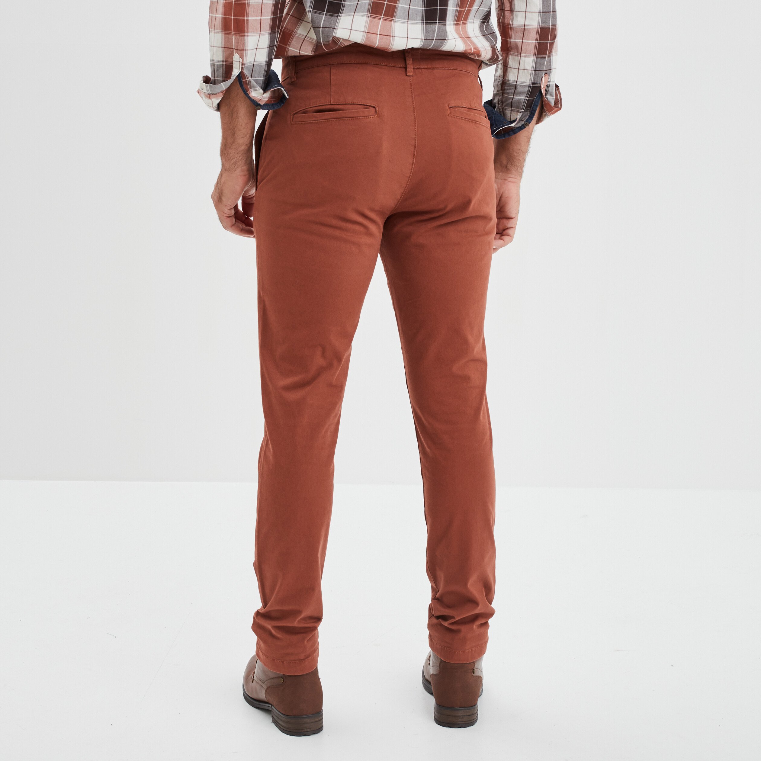 Pantalon Chino Homme Tapered Chino marron en coton Lee - Pantalon