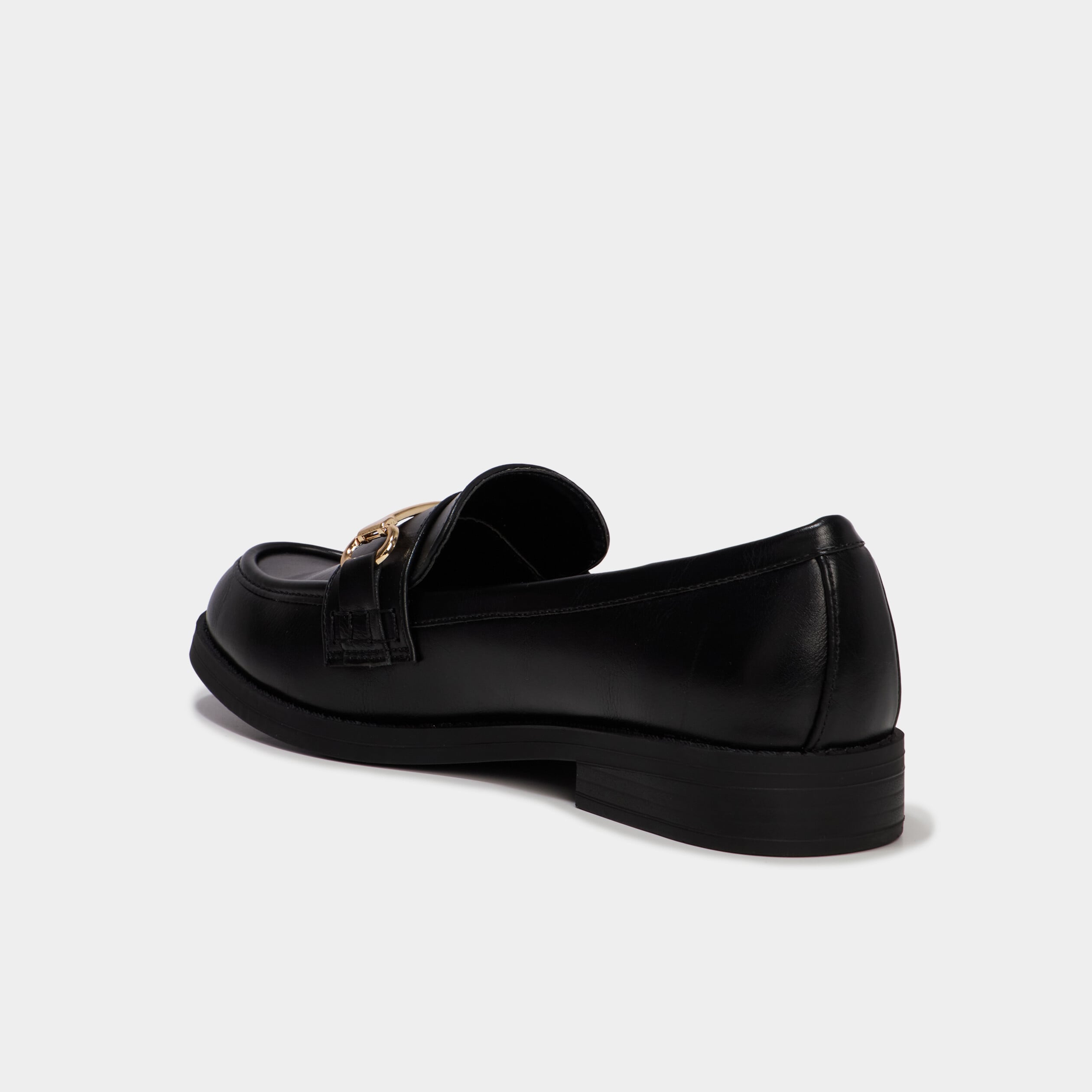 Mocassin &agrave; boucle m&eacute;tal noir femme