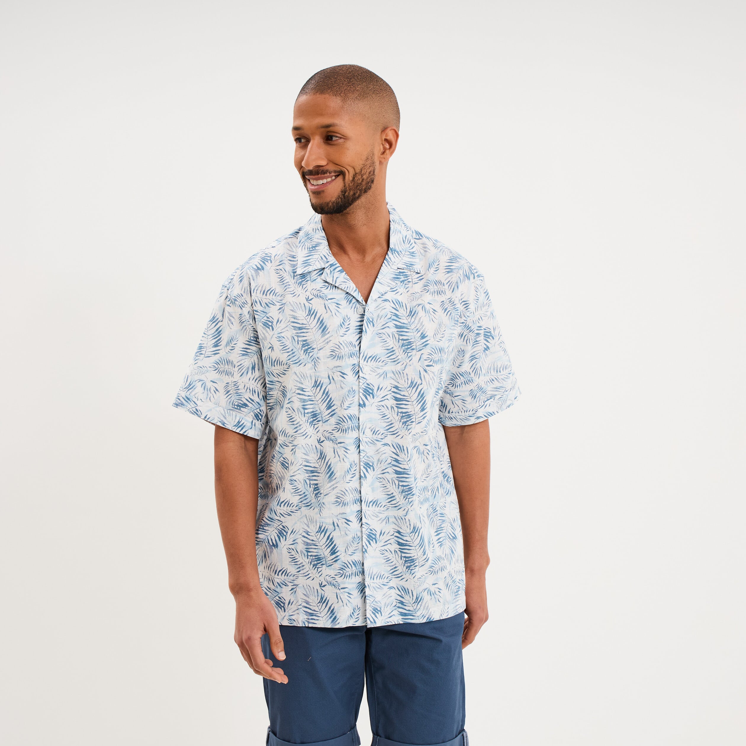 Chemise en coton manches courtes bleu homme