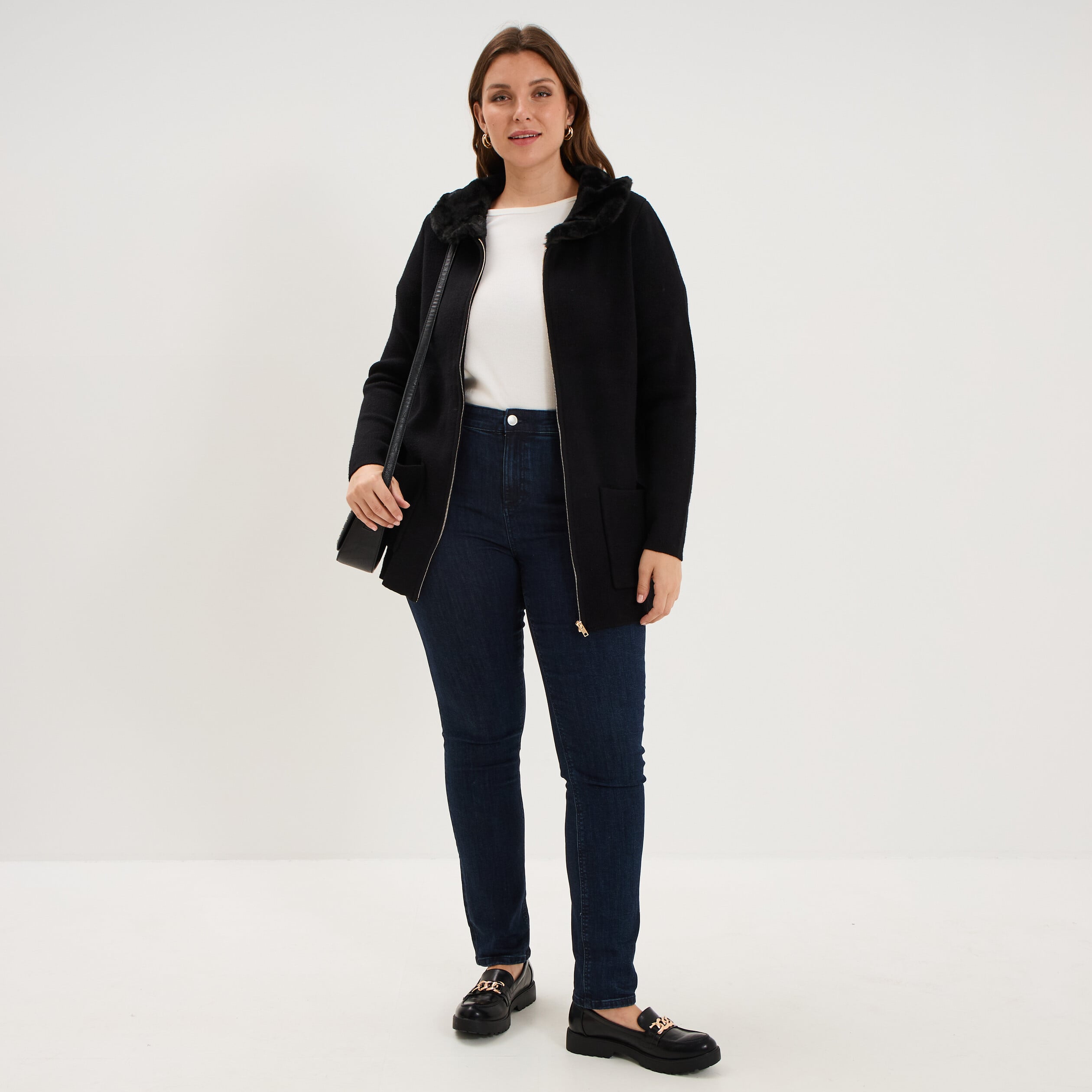 Gilet zipp&eacute; avec col fausse fourrure noir femme grande taille