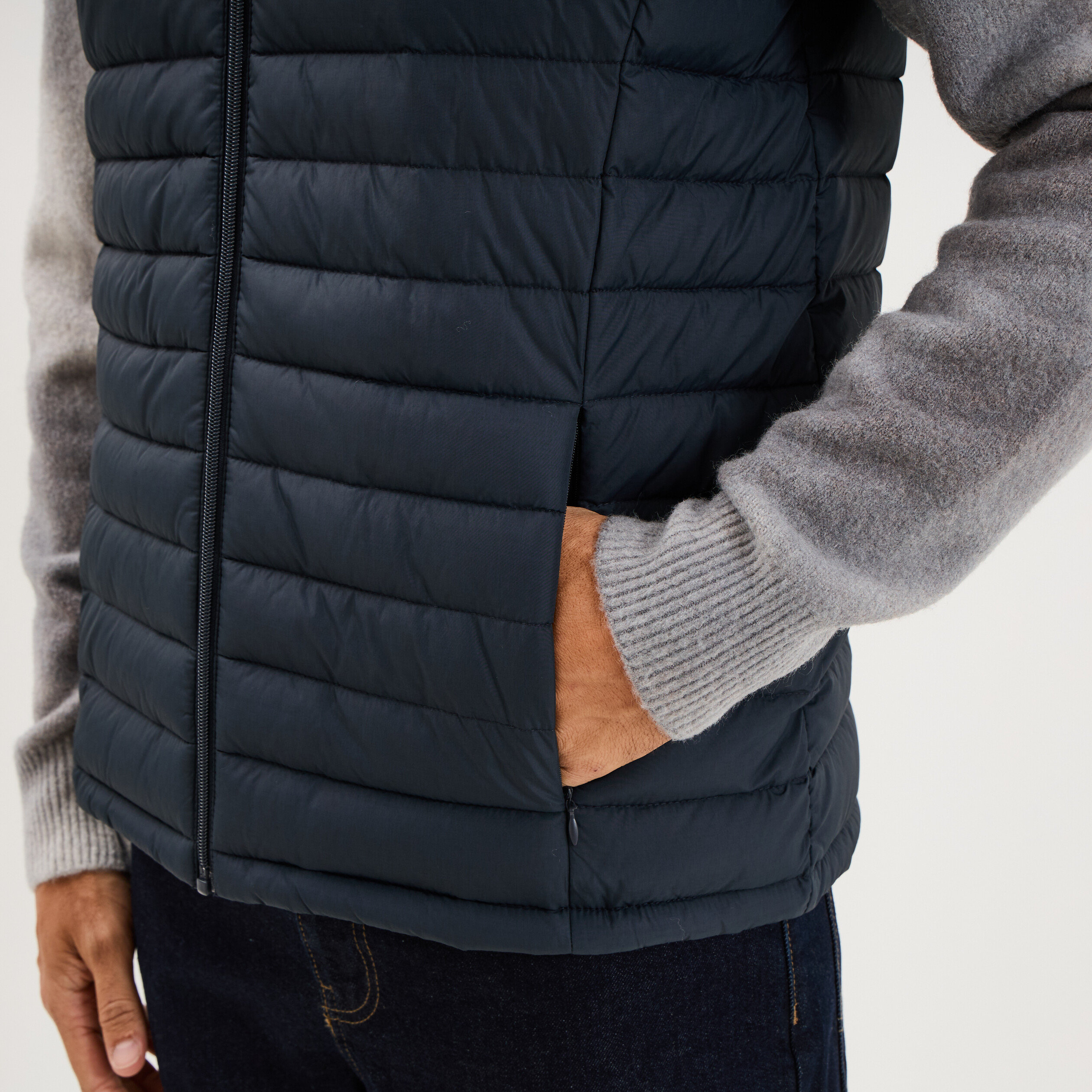 Doudoune sans manches l&eacute;g&egrave;re d&eacute;perlante bleu marine homme