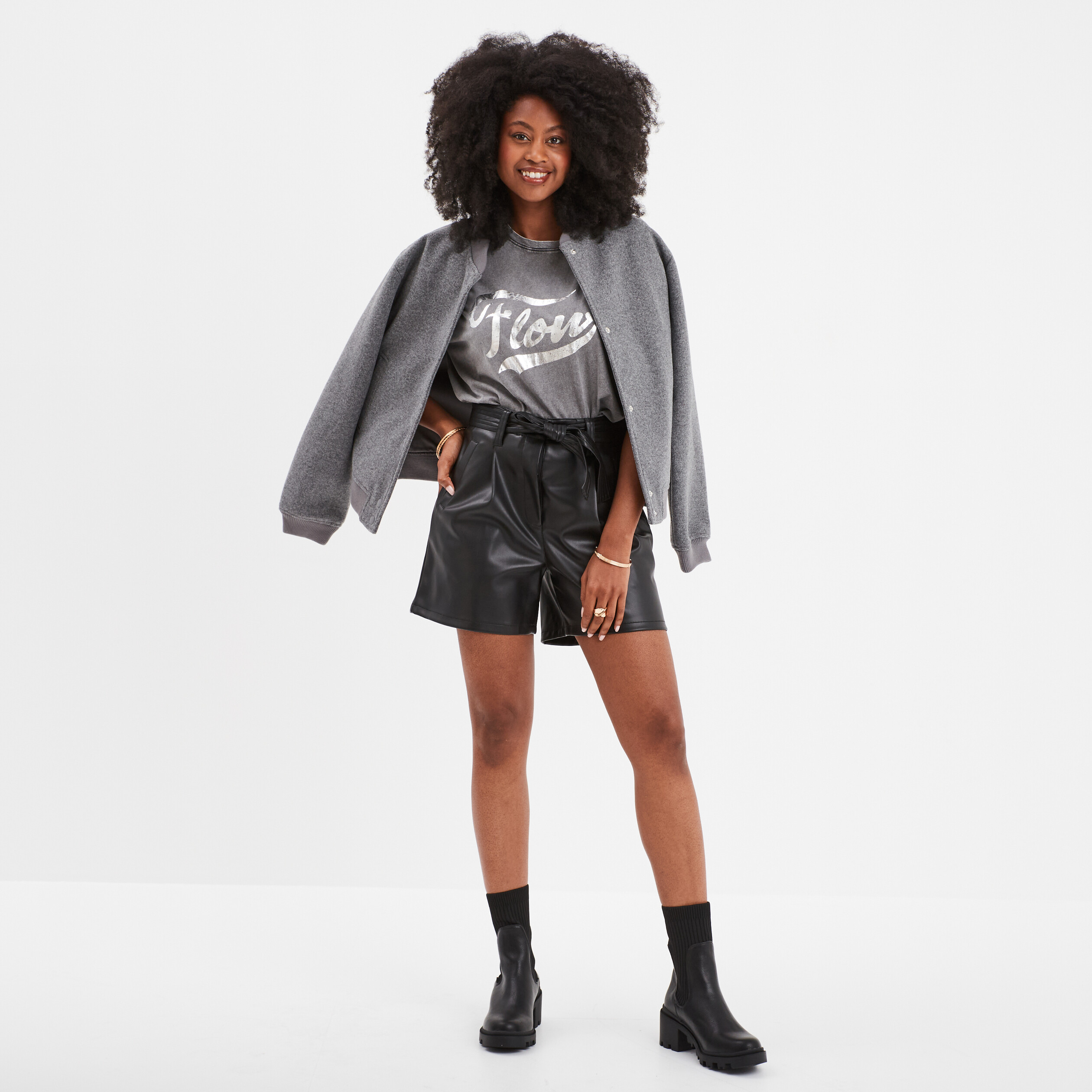 t shirt oversize manches courtes liberto noir femme T-shirt oversize manches courtes Liberto noir femme