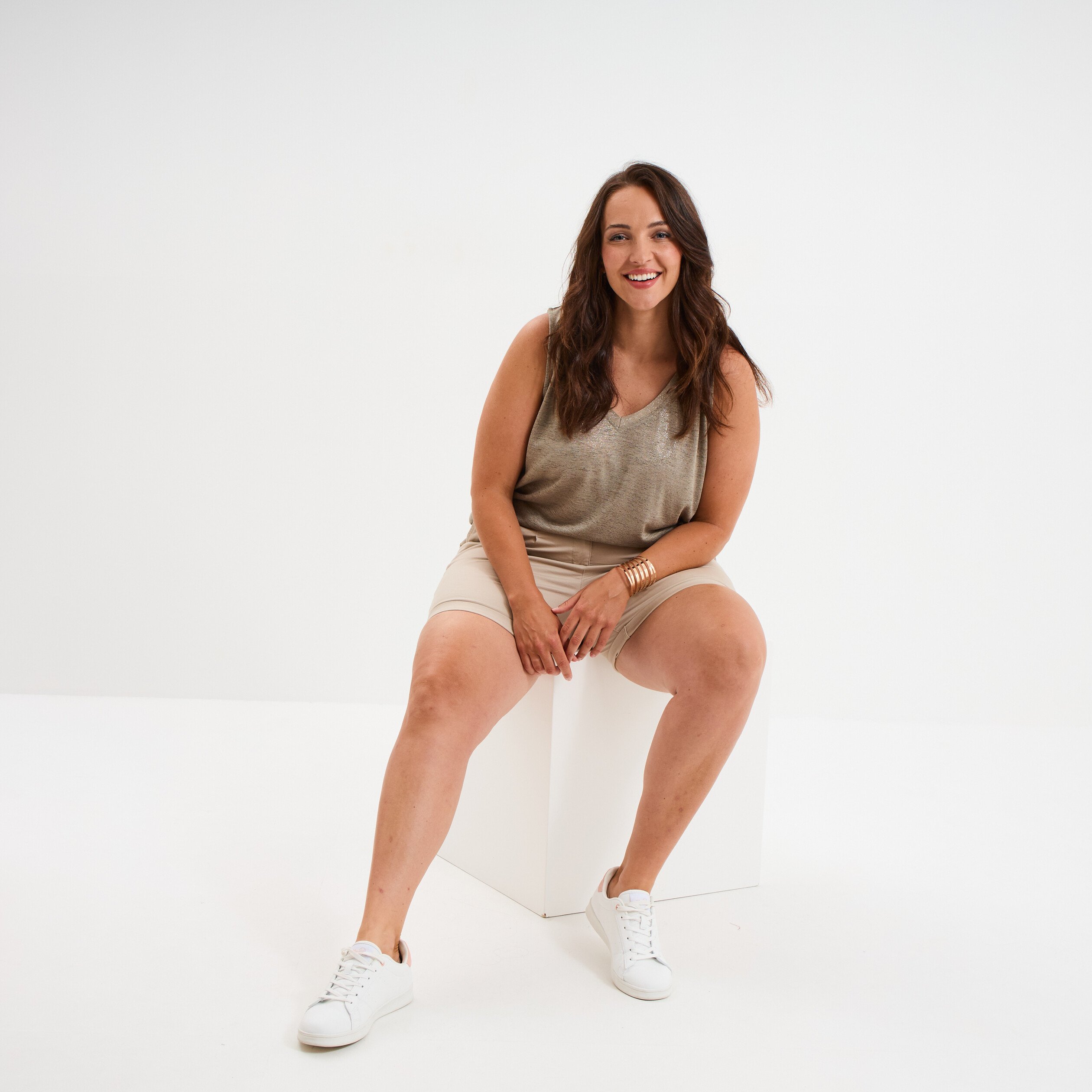 Débardeur droit col en V sans manches vert kaki femme grande taille