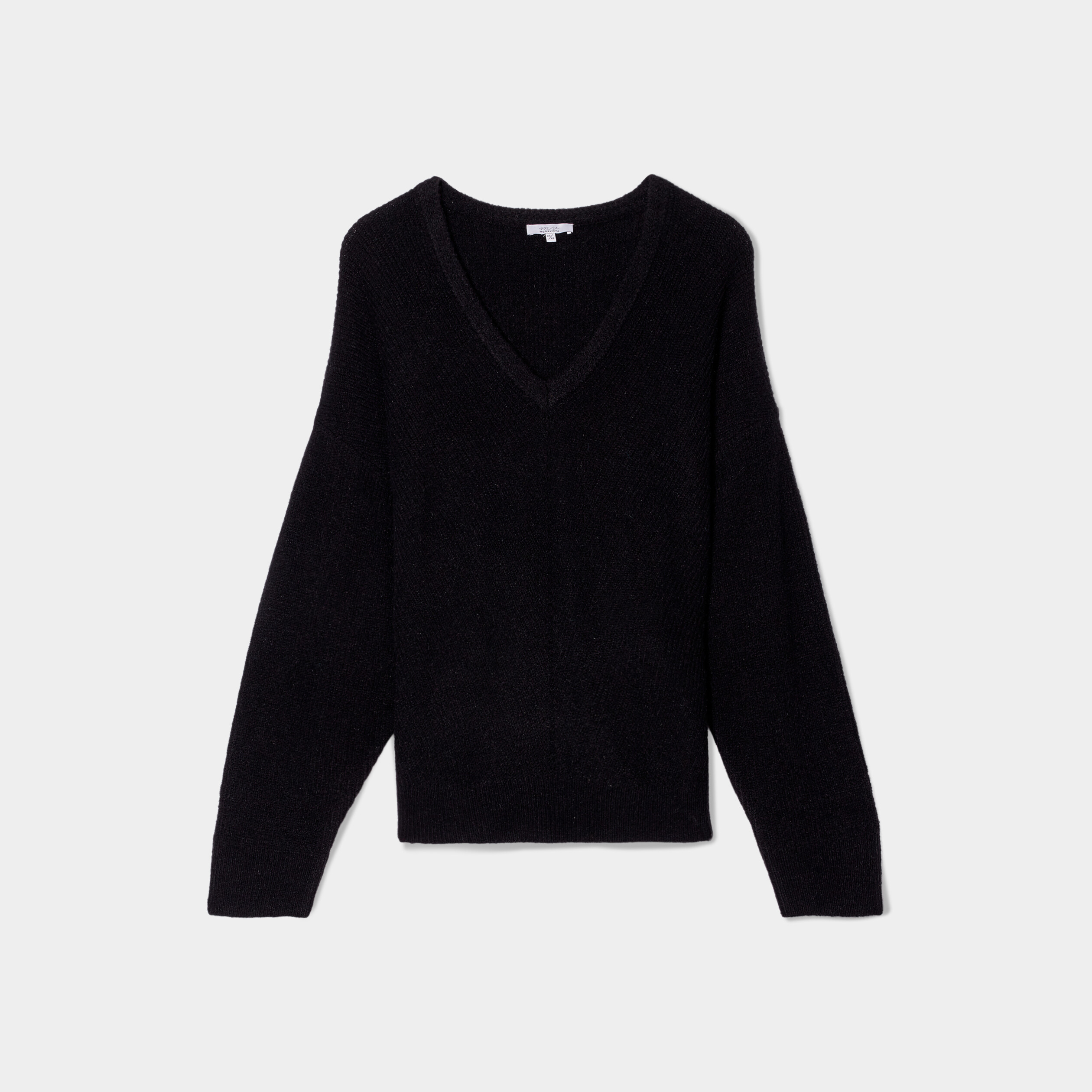 Pull manches chauves-souris col en V noir femme grande taille