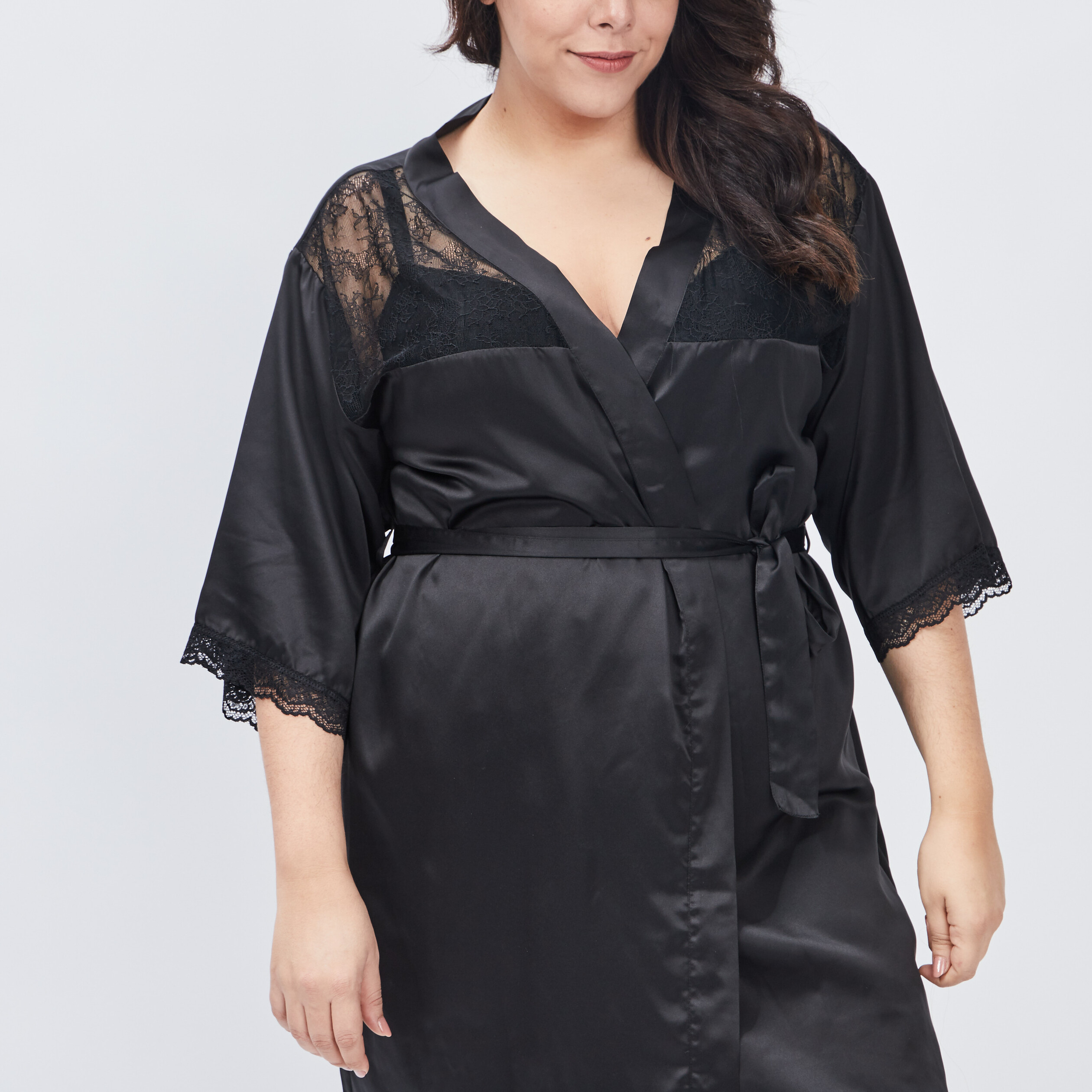 Deshabille satine grande taille noir femme grande taille