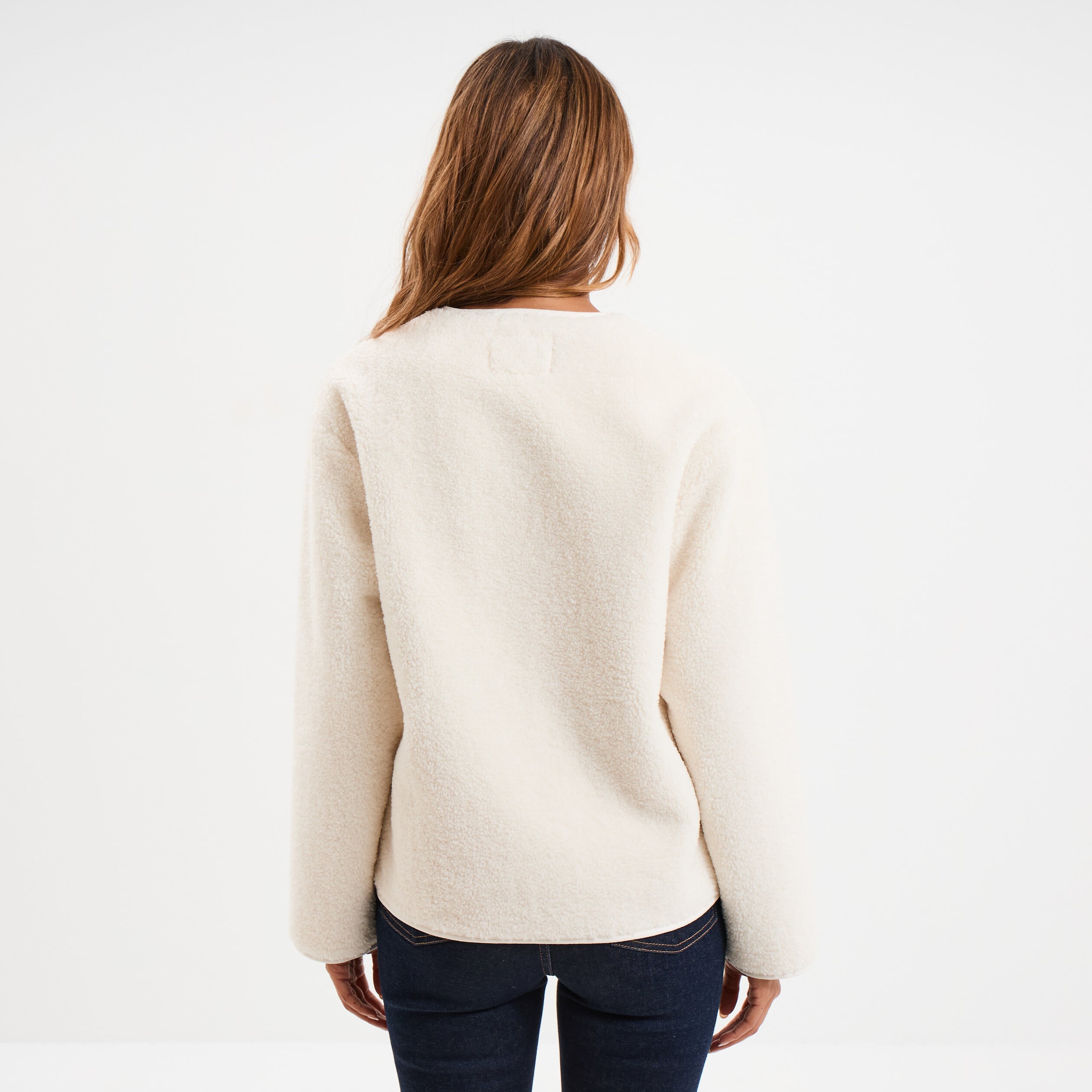Veste effet polaire boutonn&eacute;e col rond ecru femme