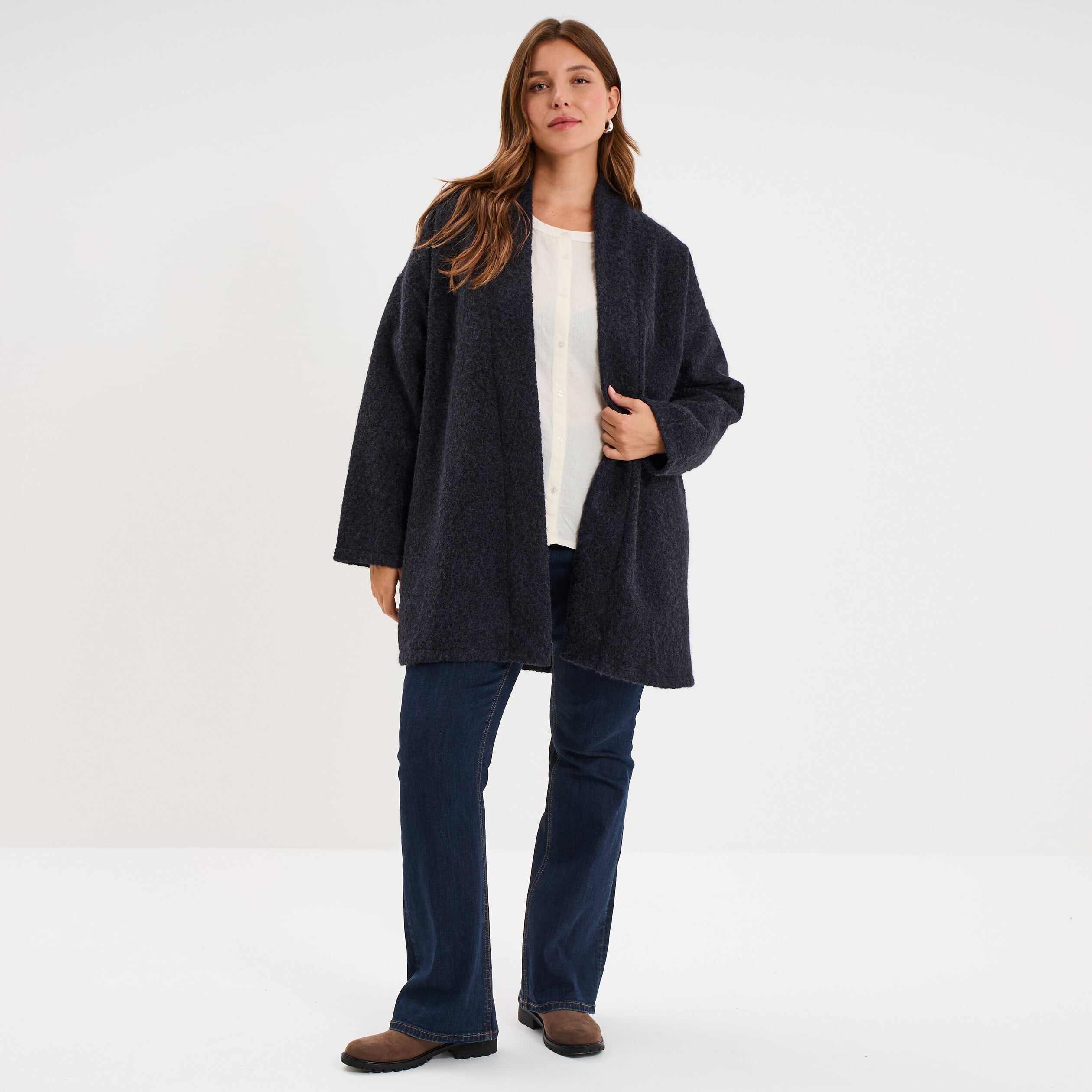 Veste mi-longue effet bouclette bleu marine femme grande taille