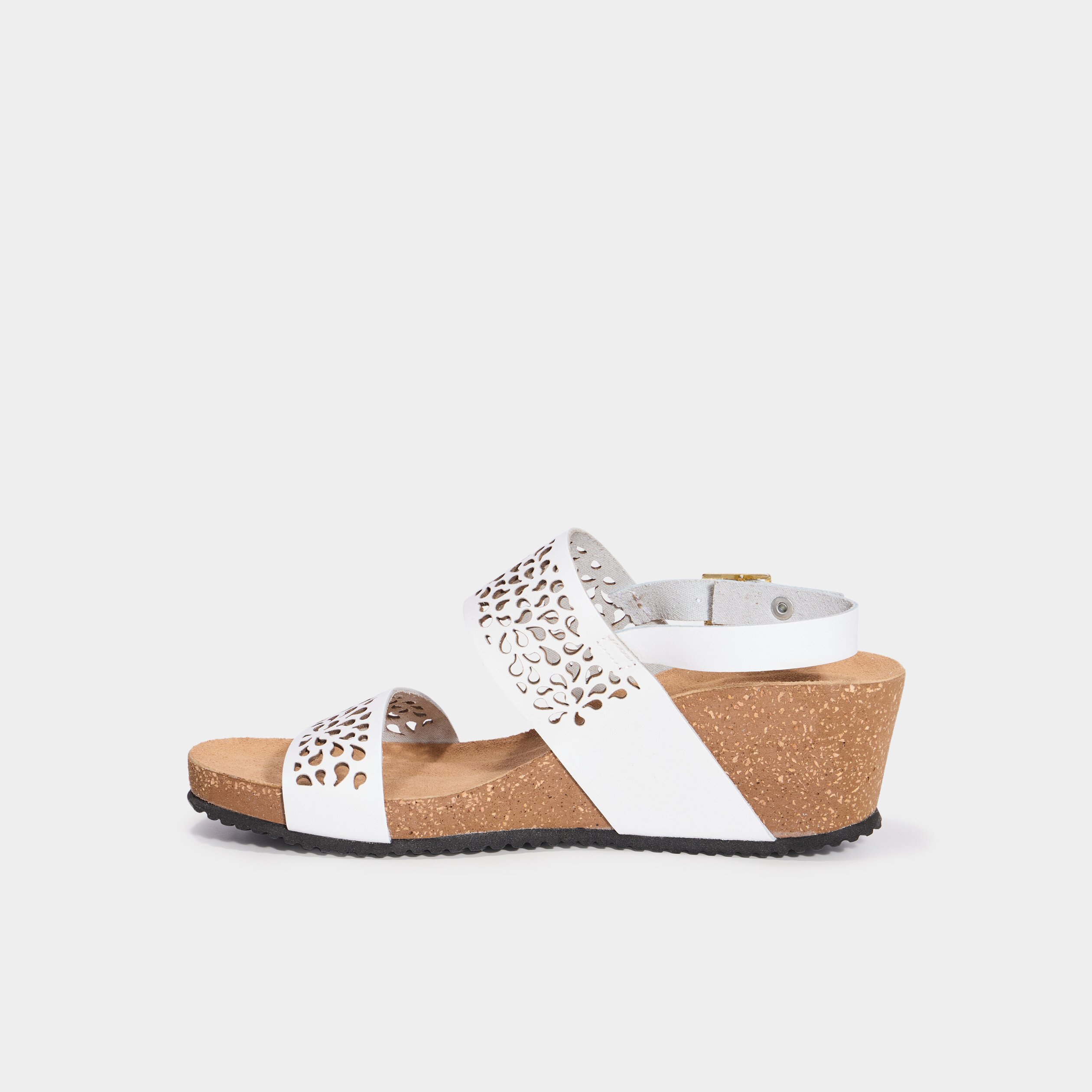 sandales compensees perforees en cuir blanc femme Sandales compensées perforées en cuir blanc femme