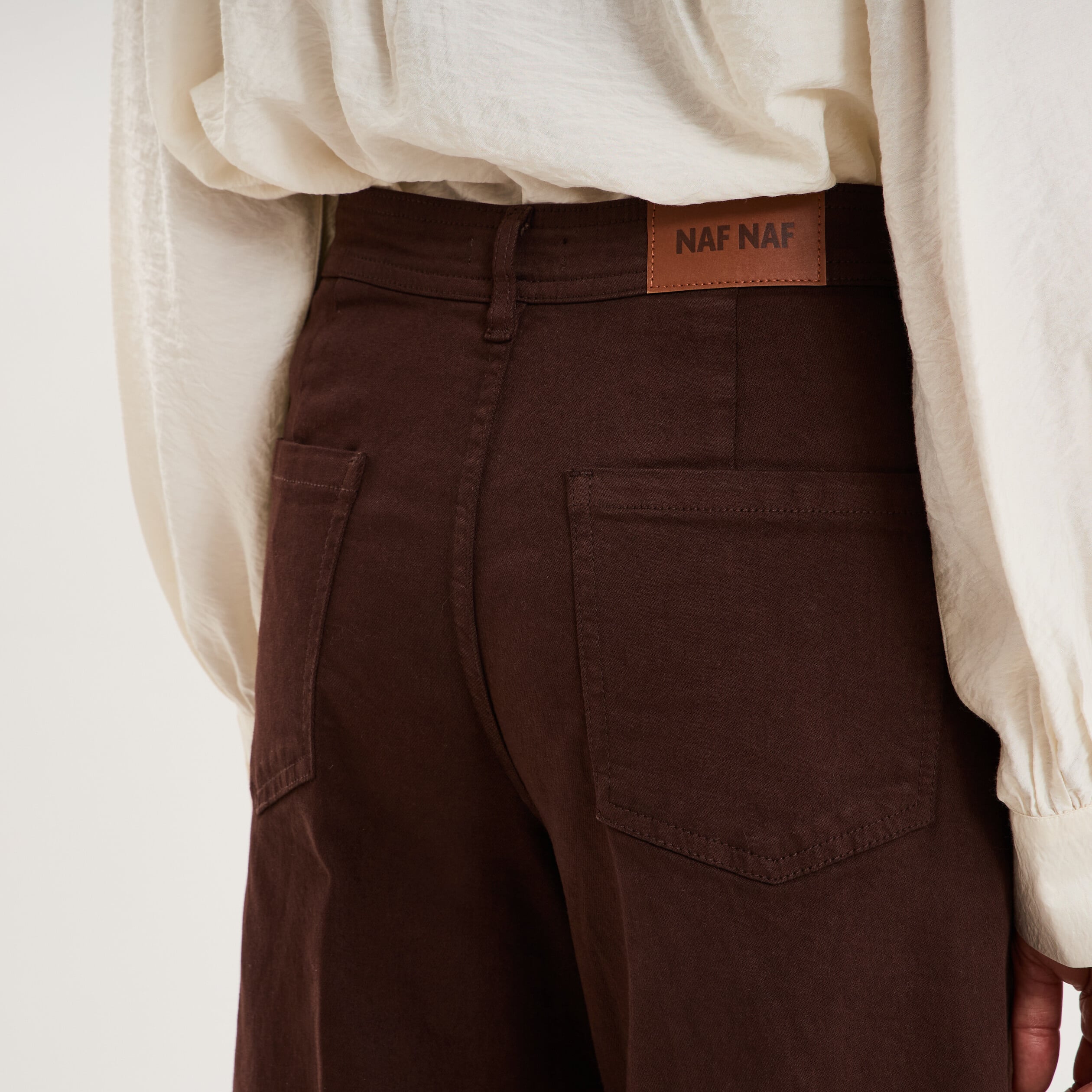 Pantalon large poche plaqu&eacute;e cropped marron fonc&eacute; femme