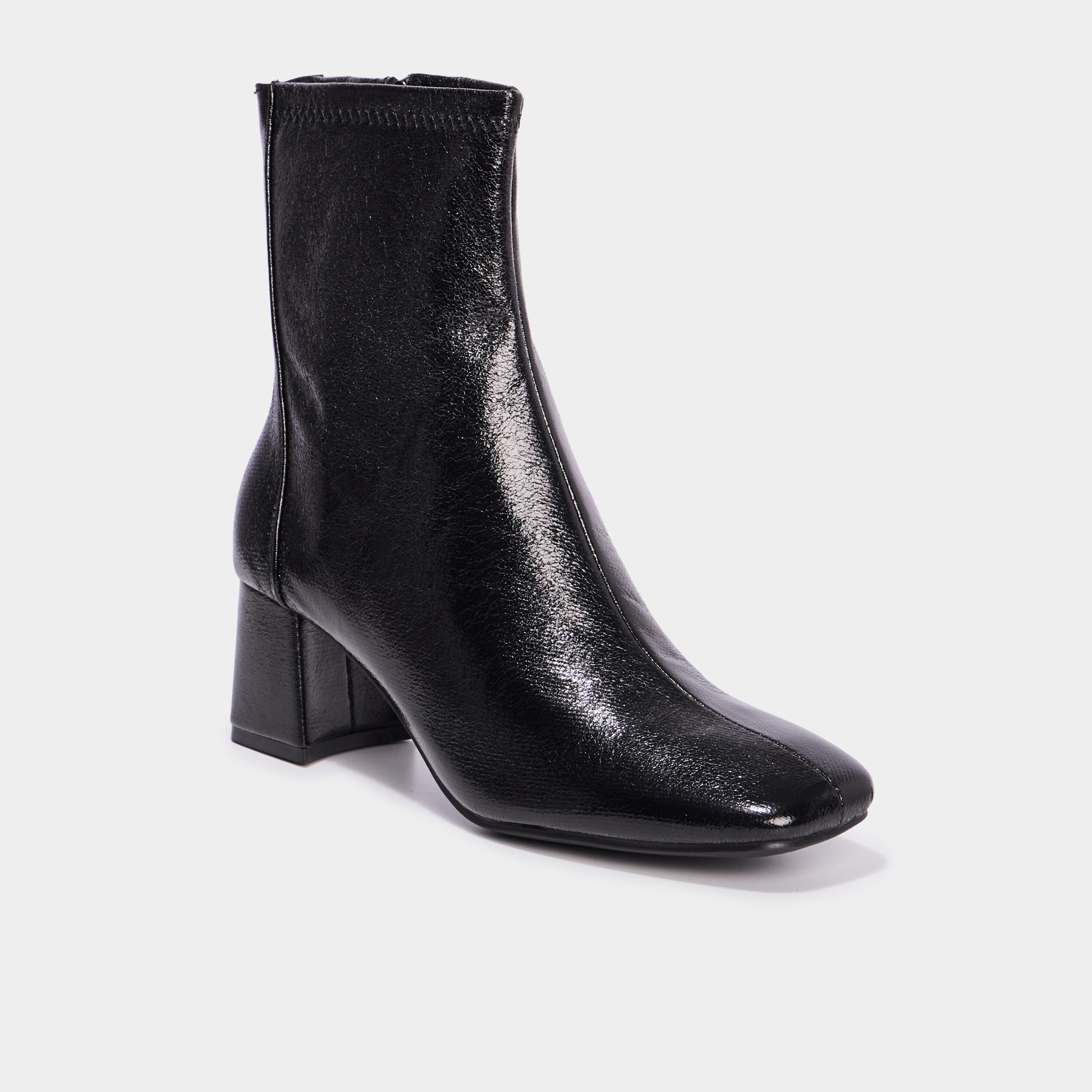 boots a talons noir femme Boots à talons noir femme