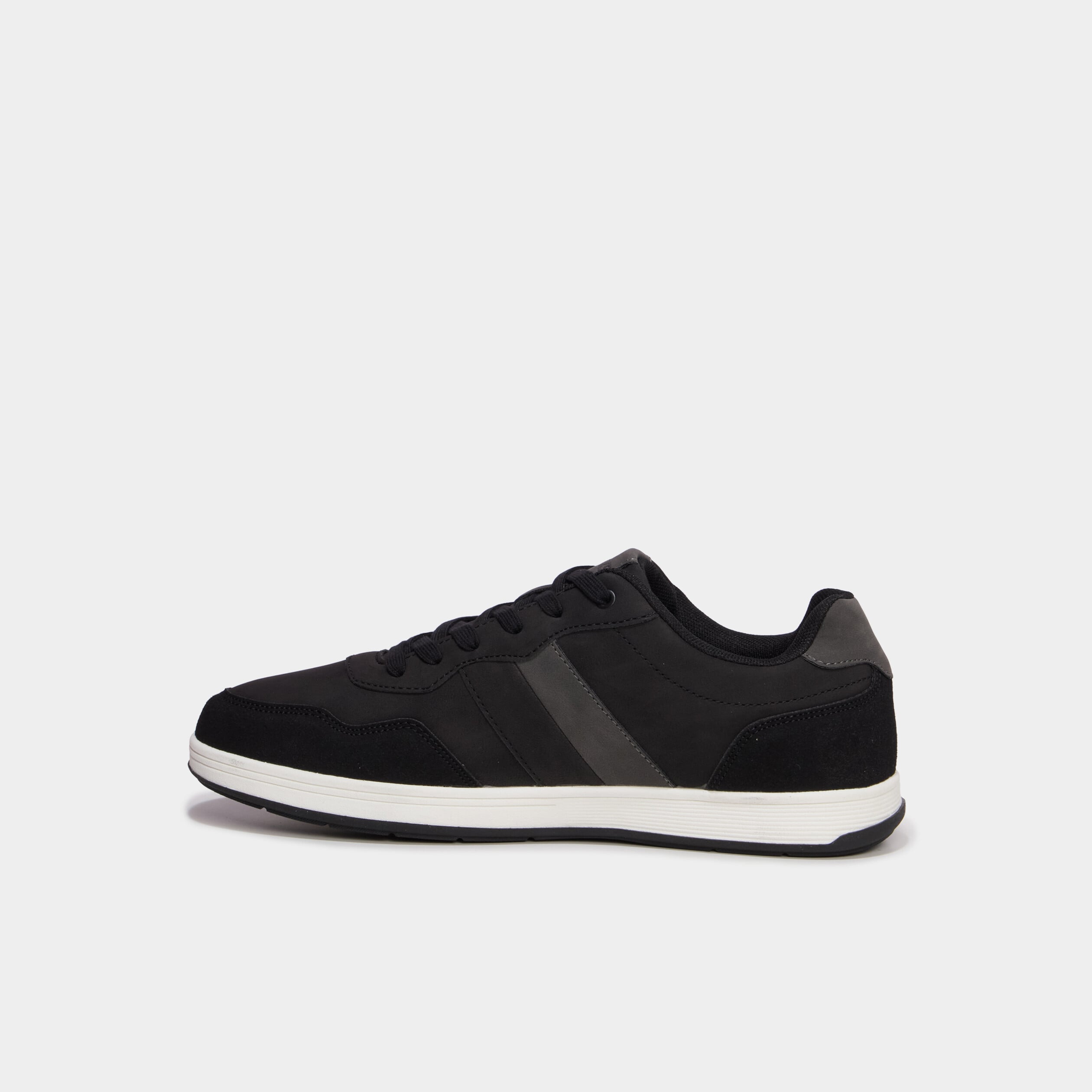 Baskets &agrave; lacets gris homme