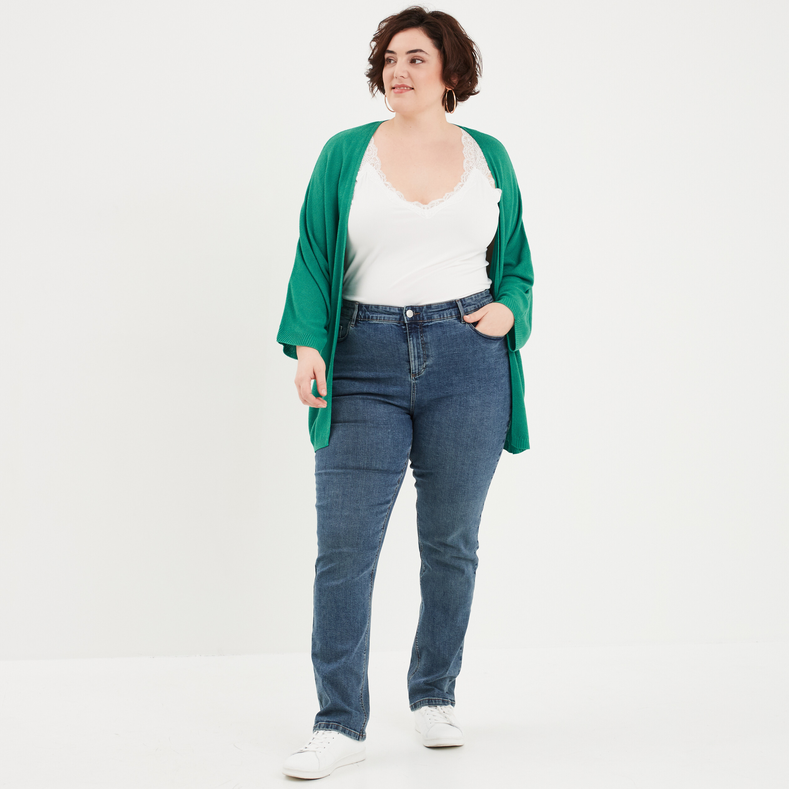 gilet col ouvert manches 34 vert emeraude femmegt Gilet col ouvert manches 3/4 vert émeraude femme grande taille
