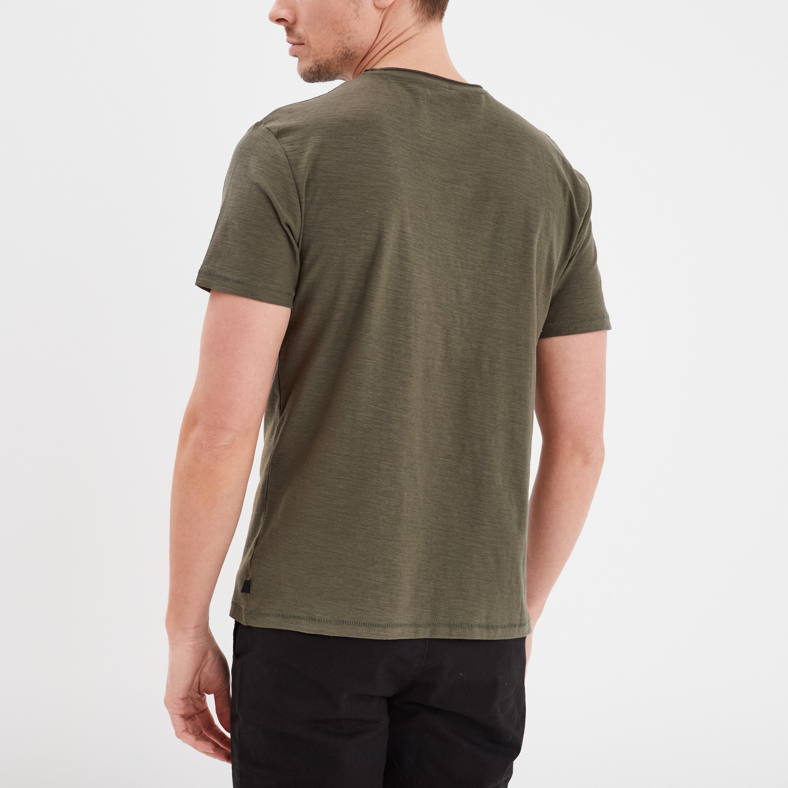 t shirt coton col rond 1 poche liberto vert kaki homme T-shirt coton col rond 1 poche Liberto vert kaki homme