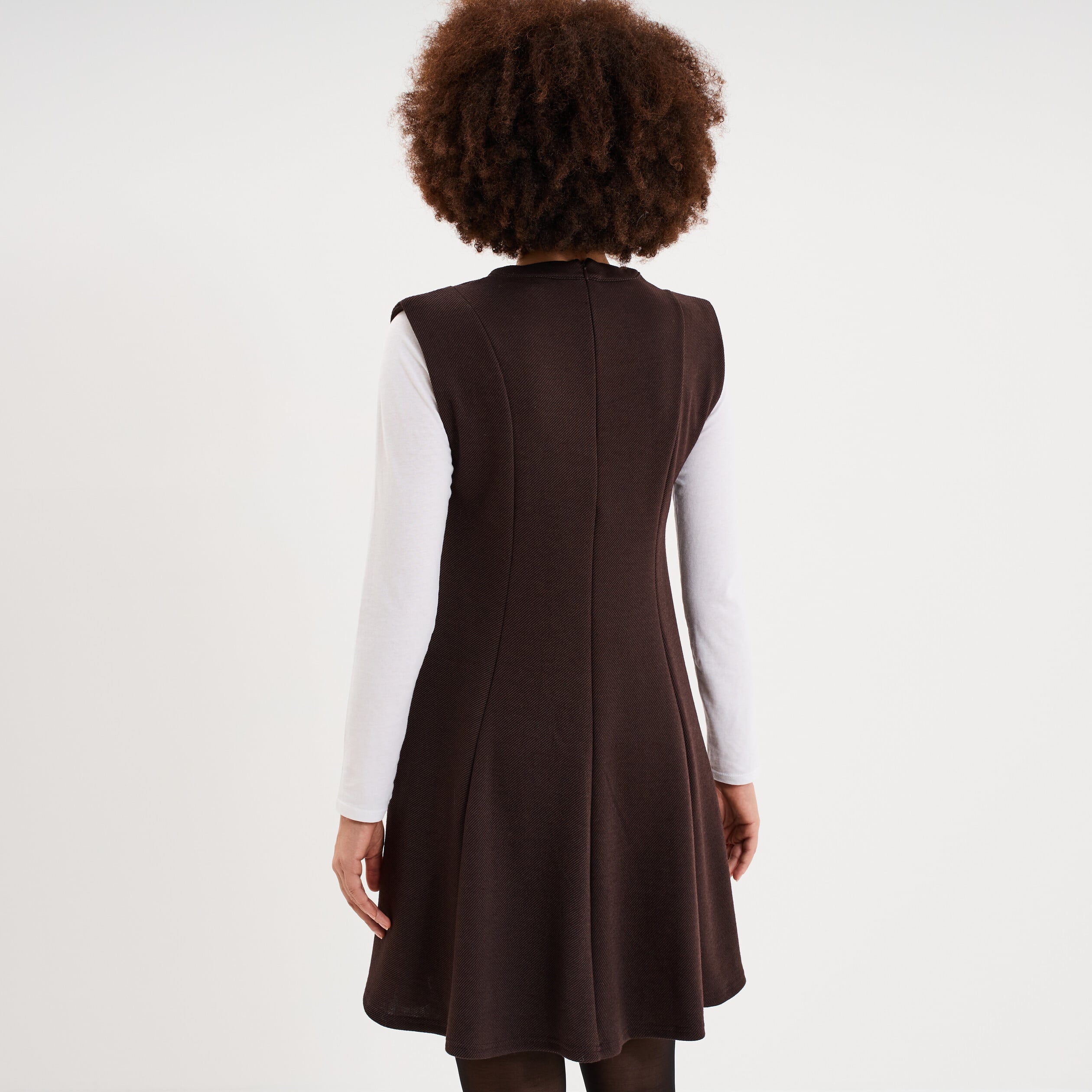 Robe maille sans manches corolle courte marron fonc&eacute; femme