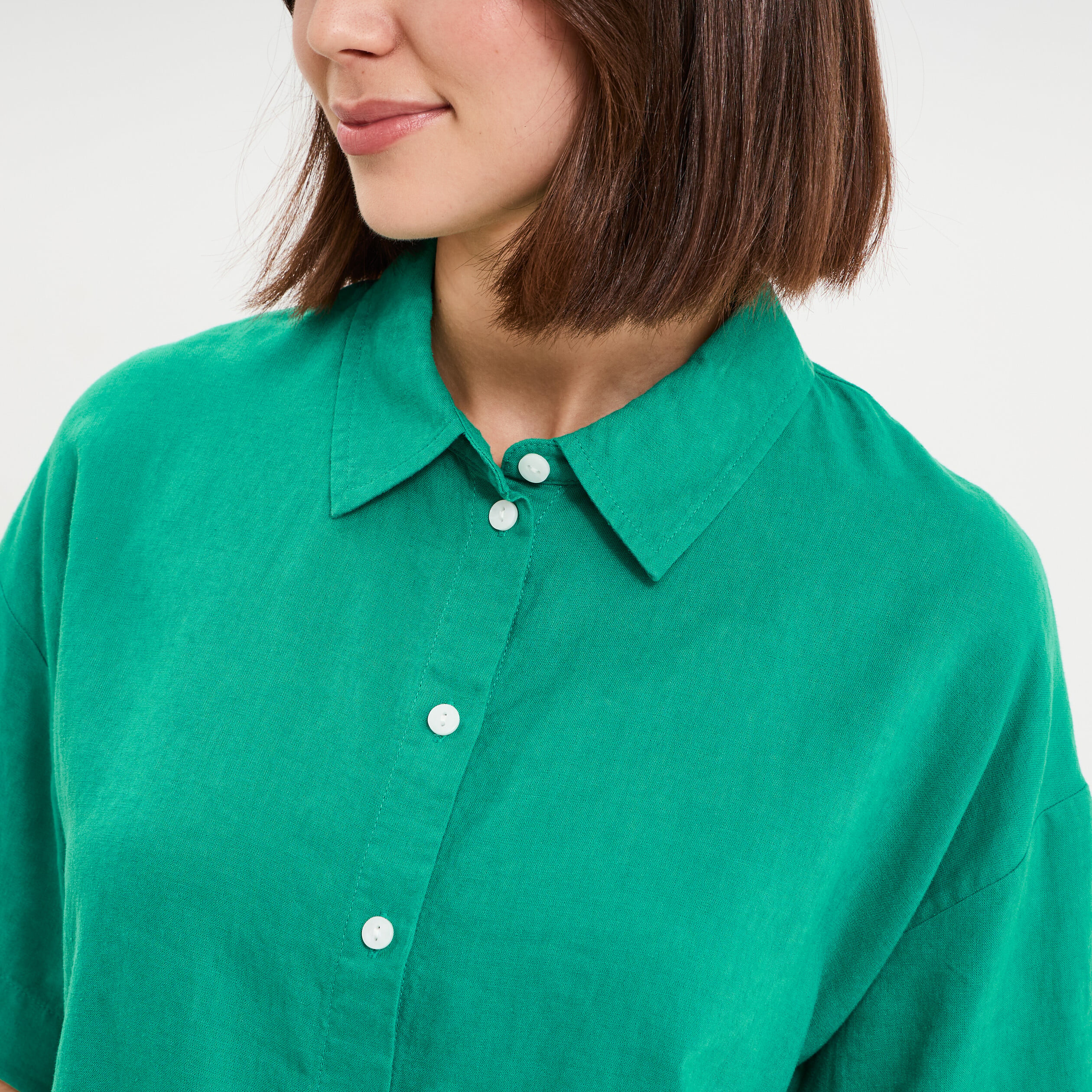 Chemise manches courtes lin m&eacute;lang&eacute; vert canard femme
