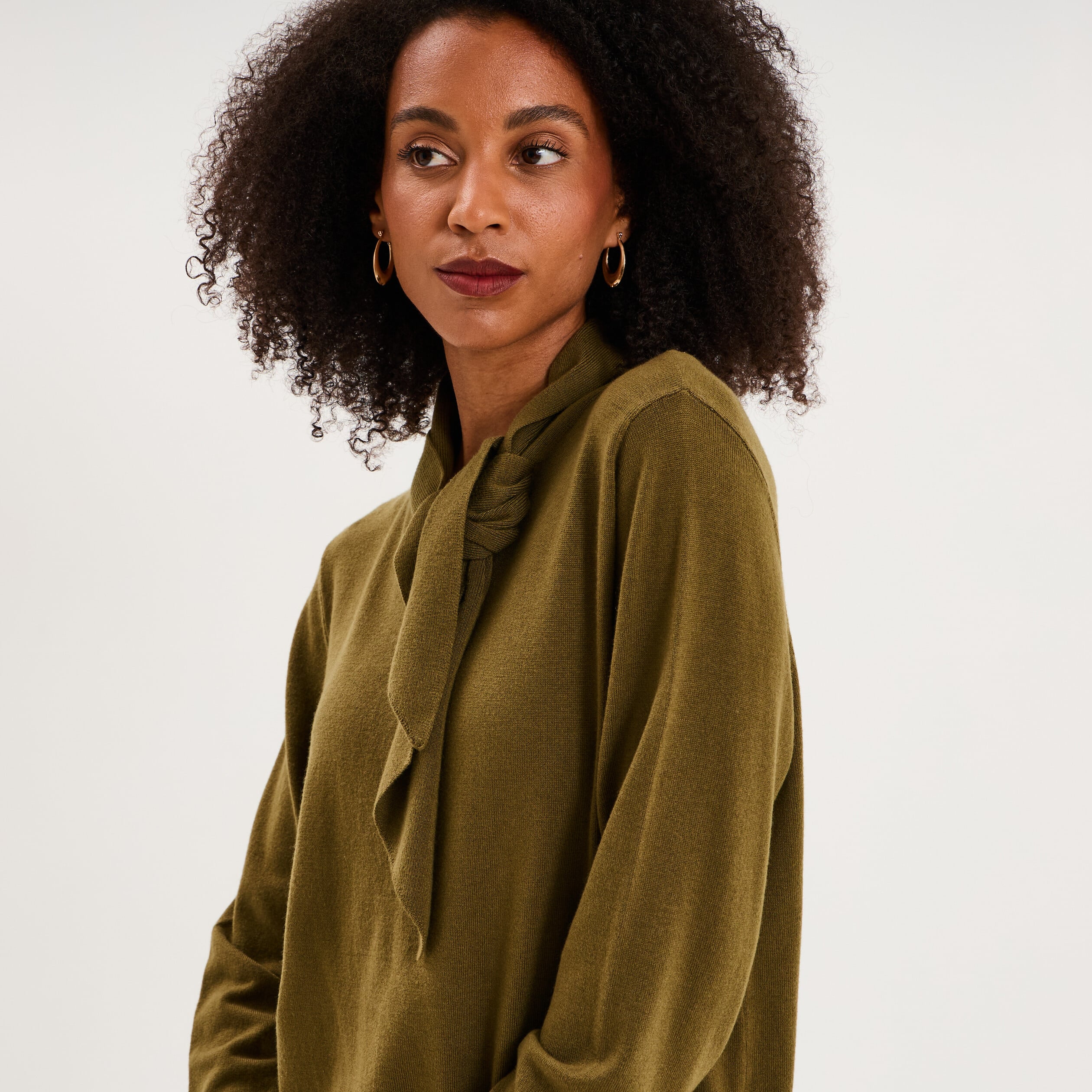 Pull fin col &eacute;charpe manches longues vert kaki femme