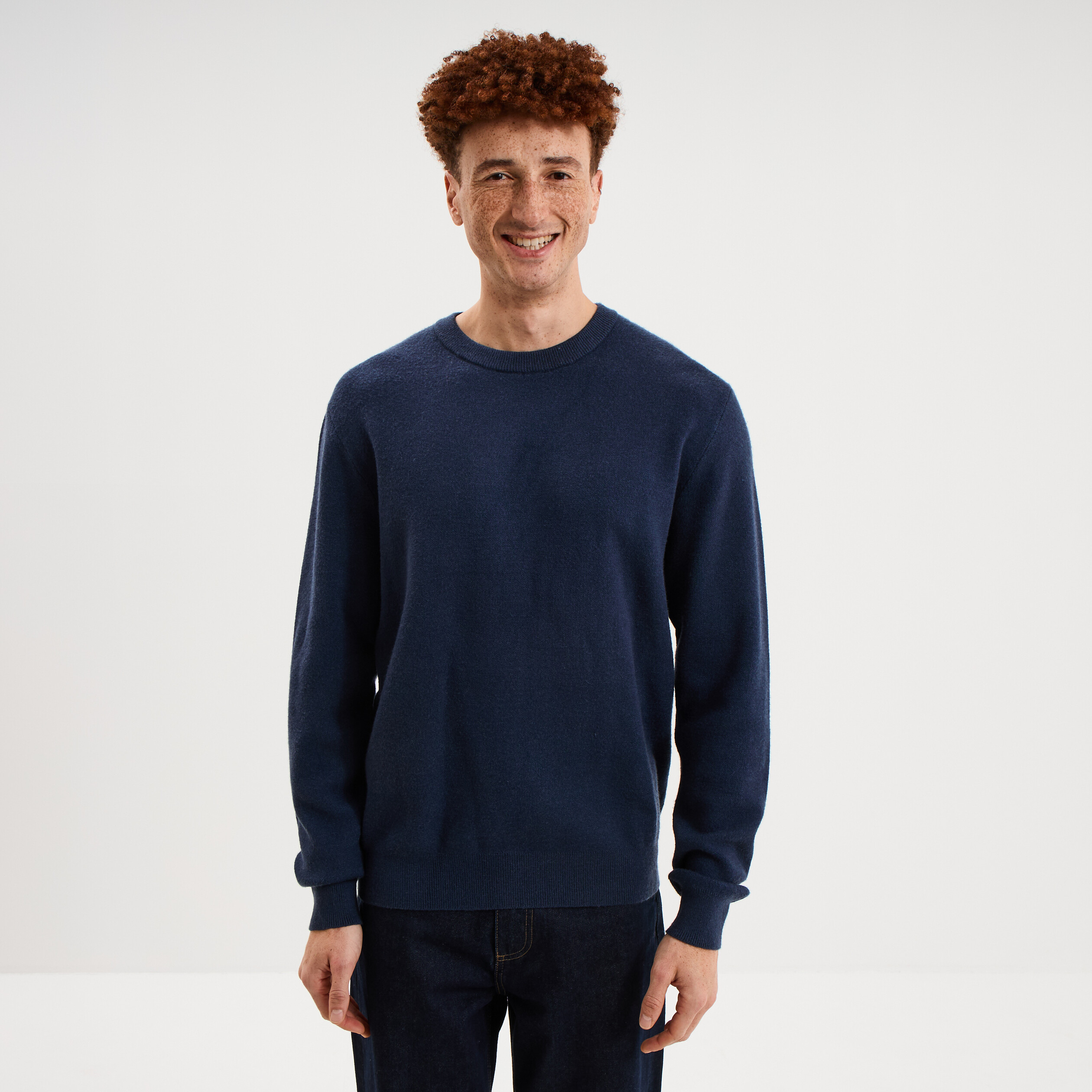 Pull col rond manches longues bleu fonc&eacute; homme