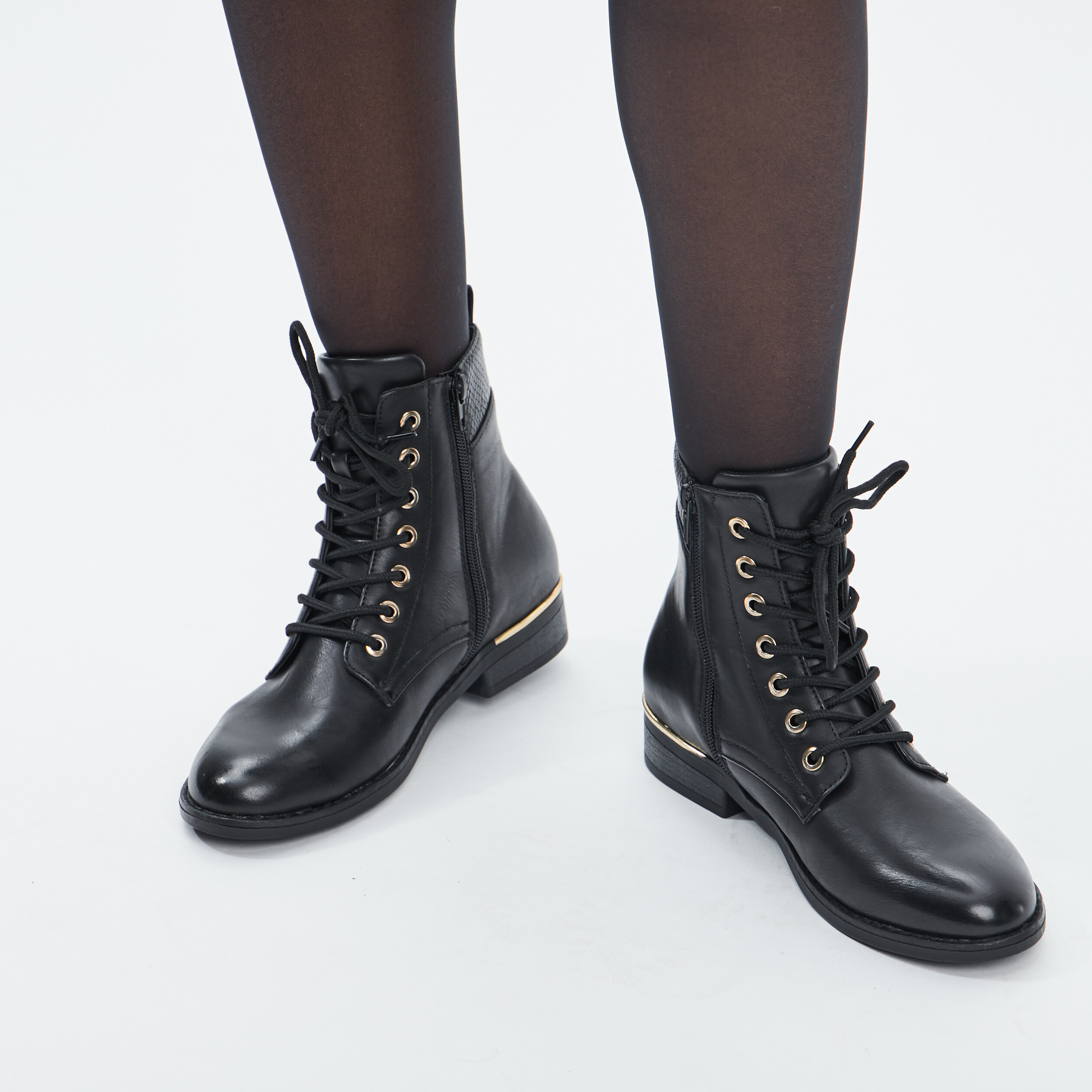 Bottines zipp&eacute;es d&eacute;tail talon noir femme