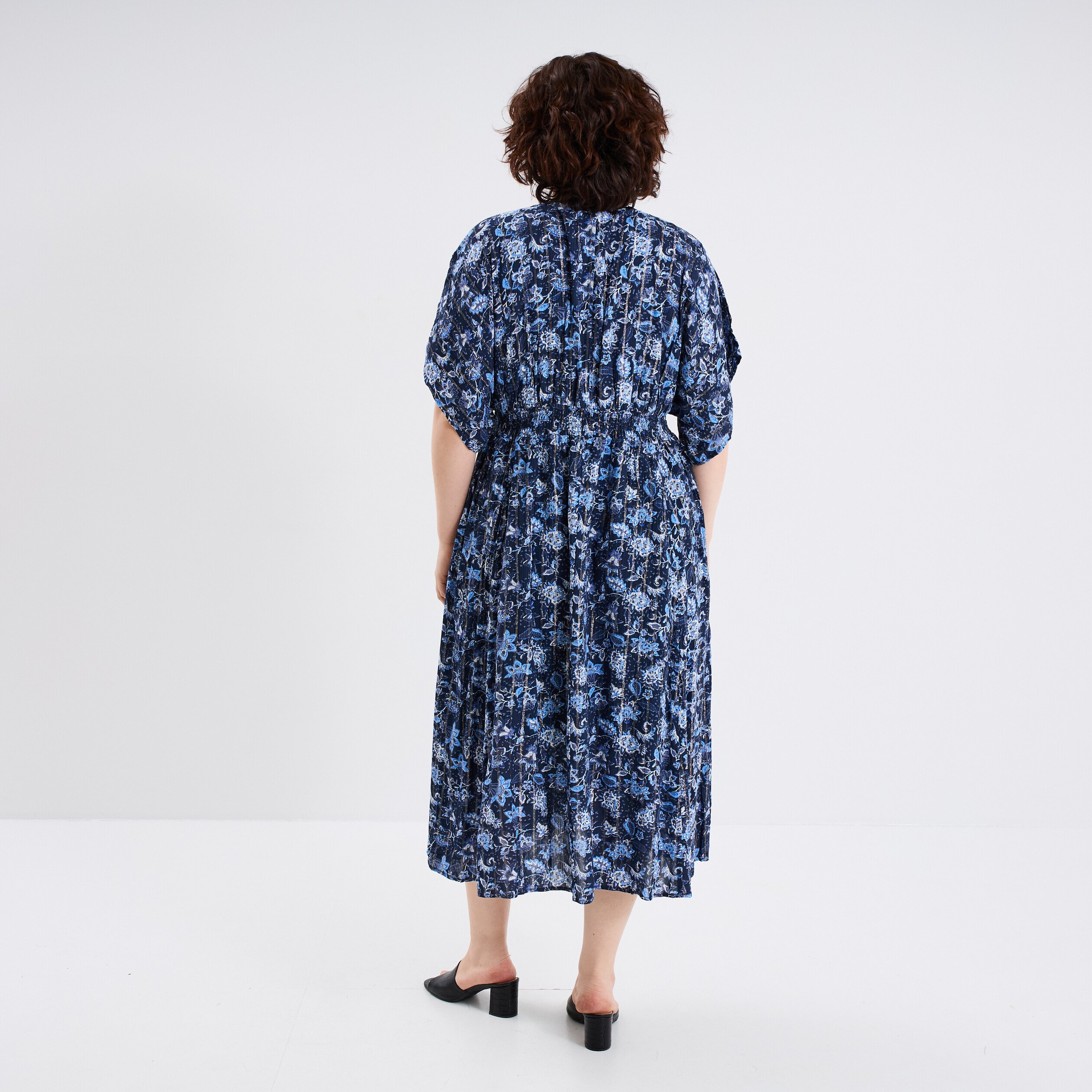 robe longue taille smockee bleu marine femmegt Robe longue taille smockée bleu marine femme grande taille