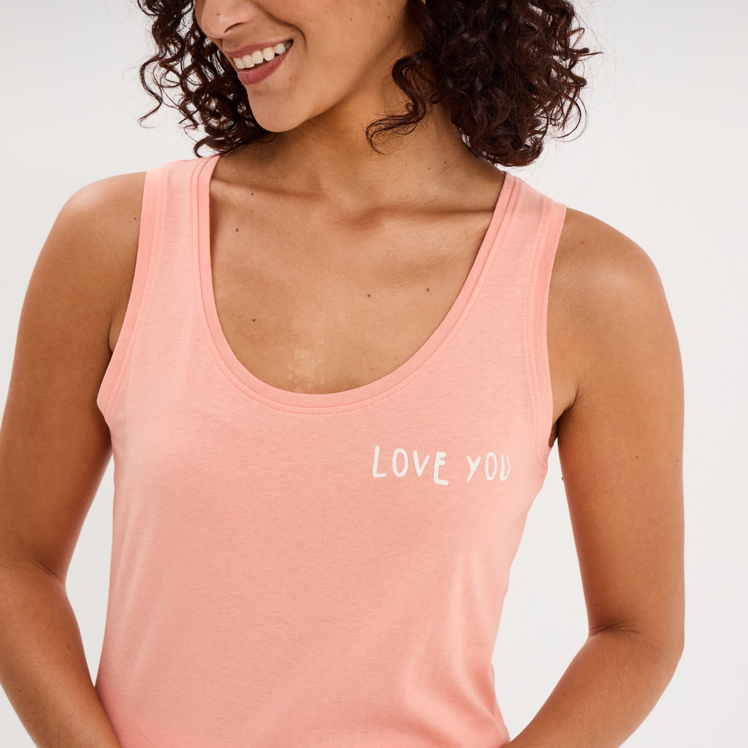 D&eacute;bardeur droit coton rose corail femme