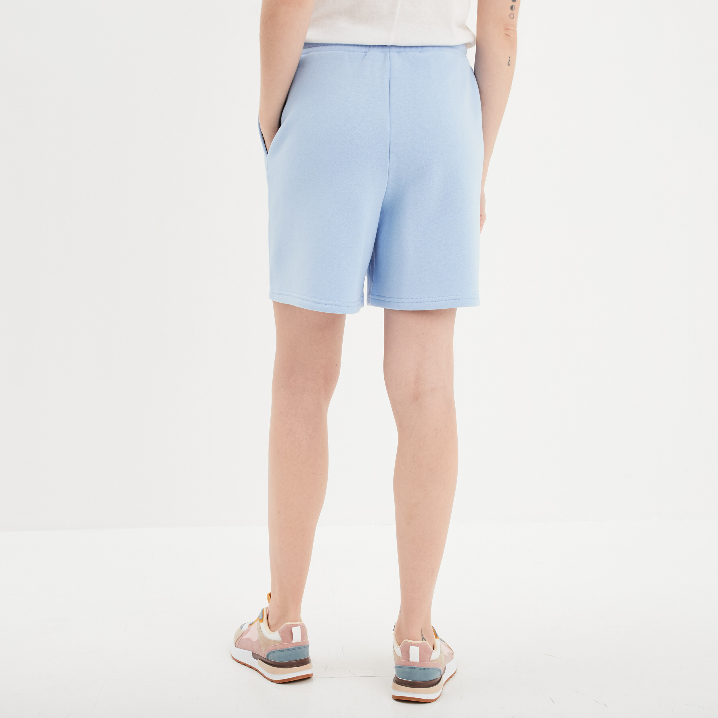 short de jogging a coulisse creeks bleu clair femme Short de jogging à coulisse Creeks bleu clair femme