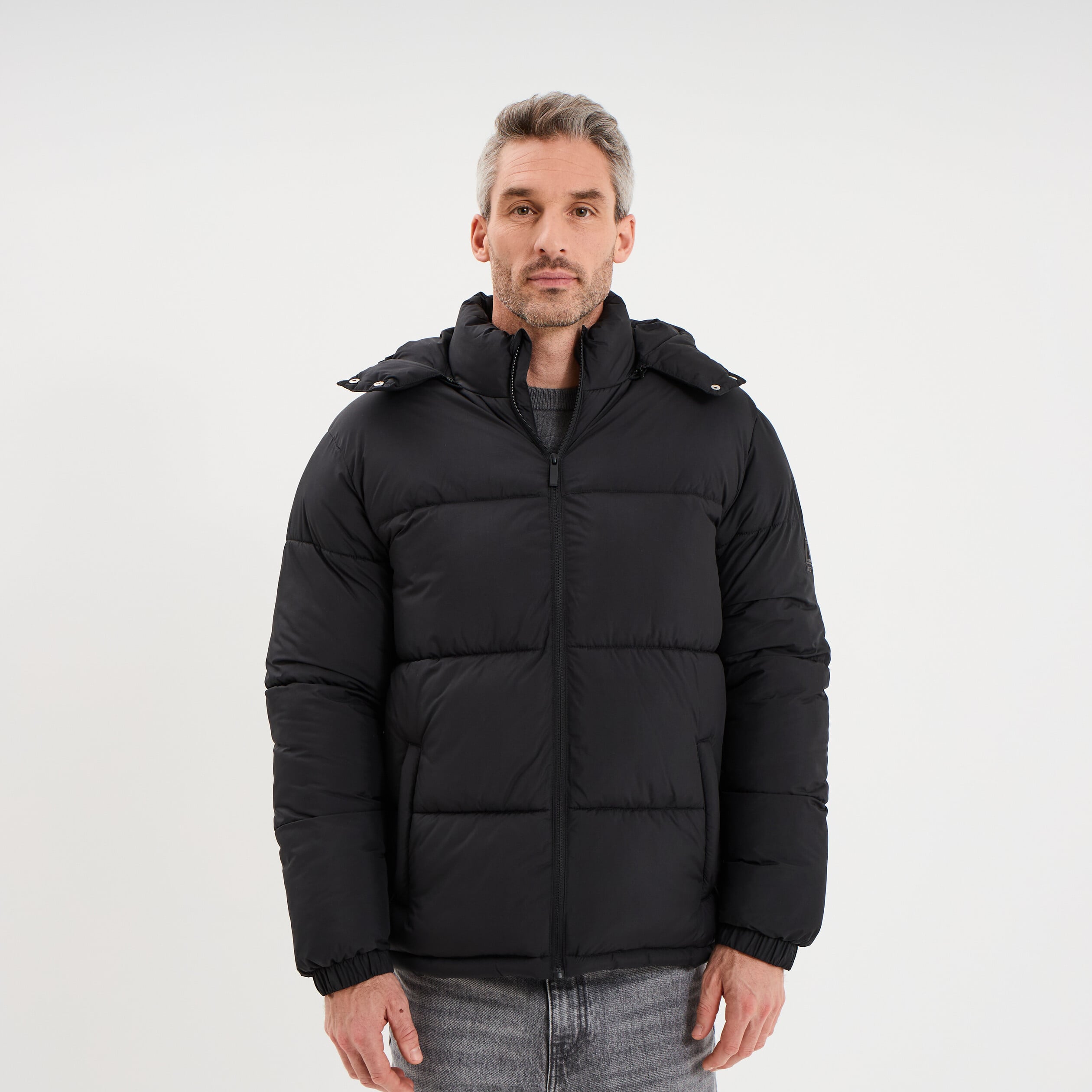 Doudoune d&eacute;perlante &agrave; capuche amovible noir homme