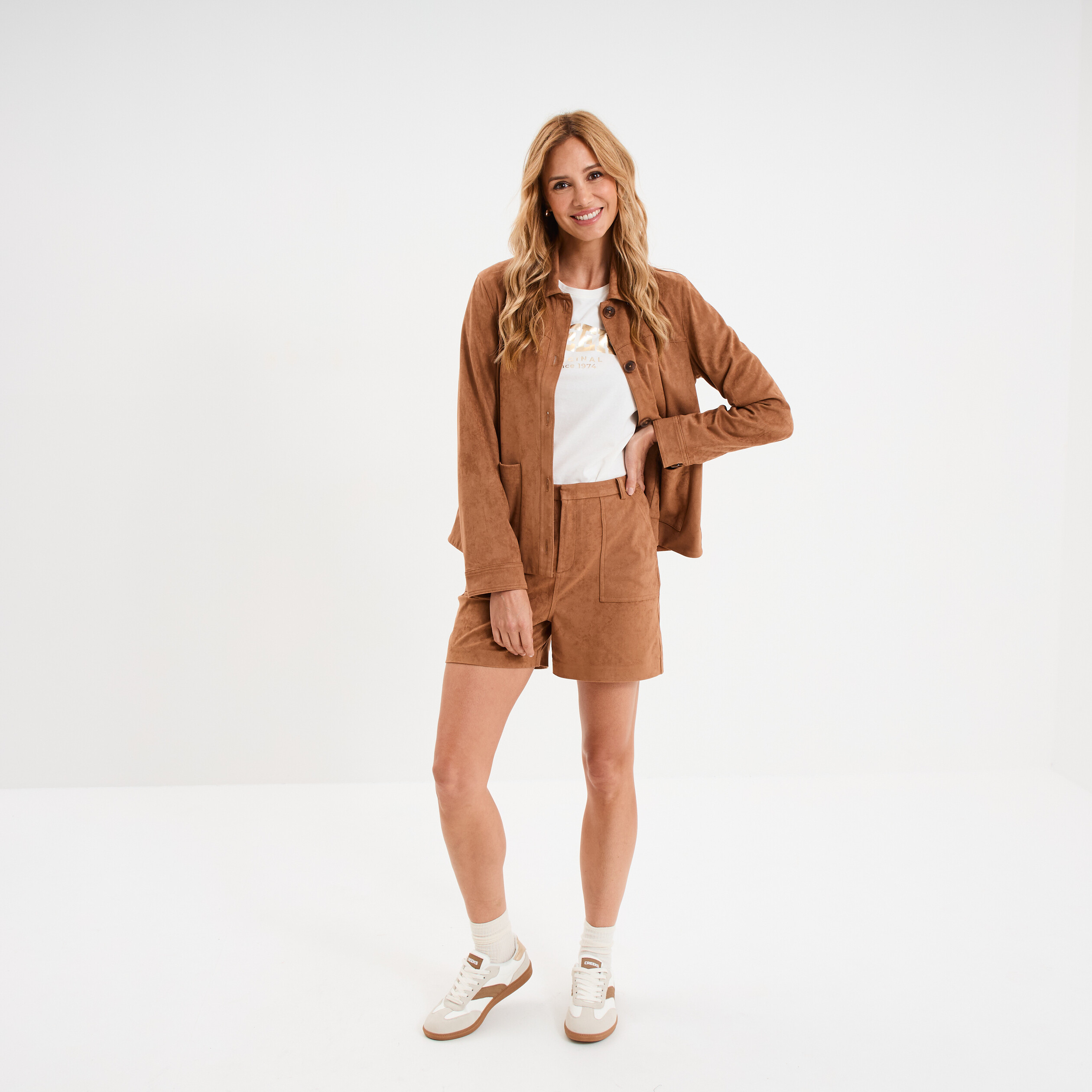 Short effet su&eacute;dine droit taille haute marron clair femme