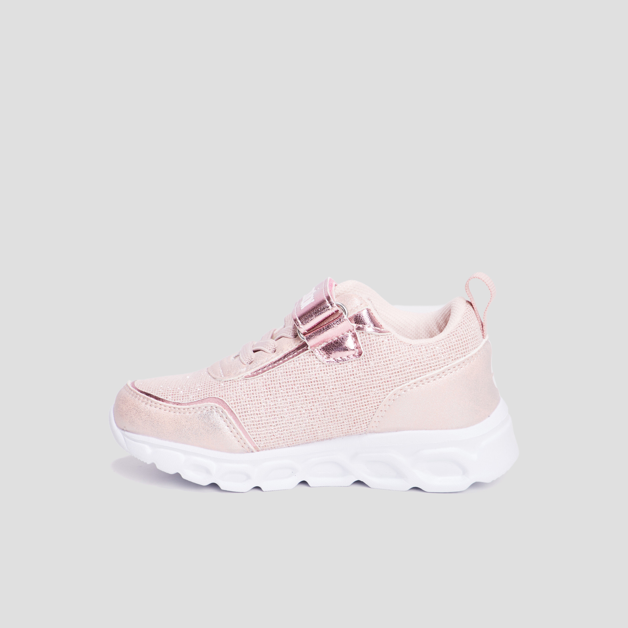 baskets running irisees pokemon rose fille Baskets running irisées Pokémon rose fille