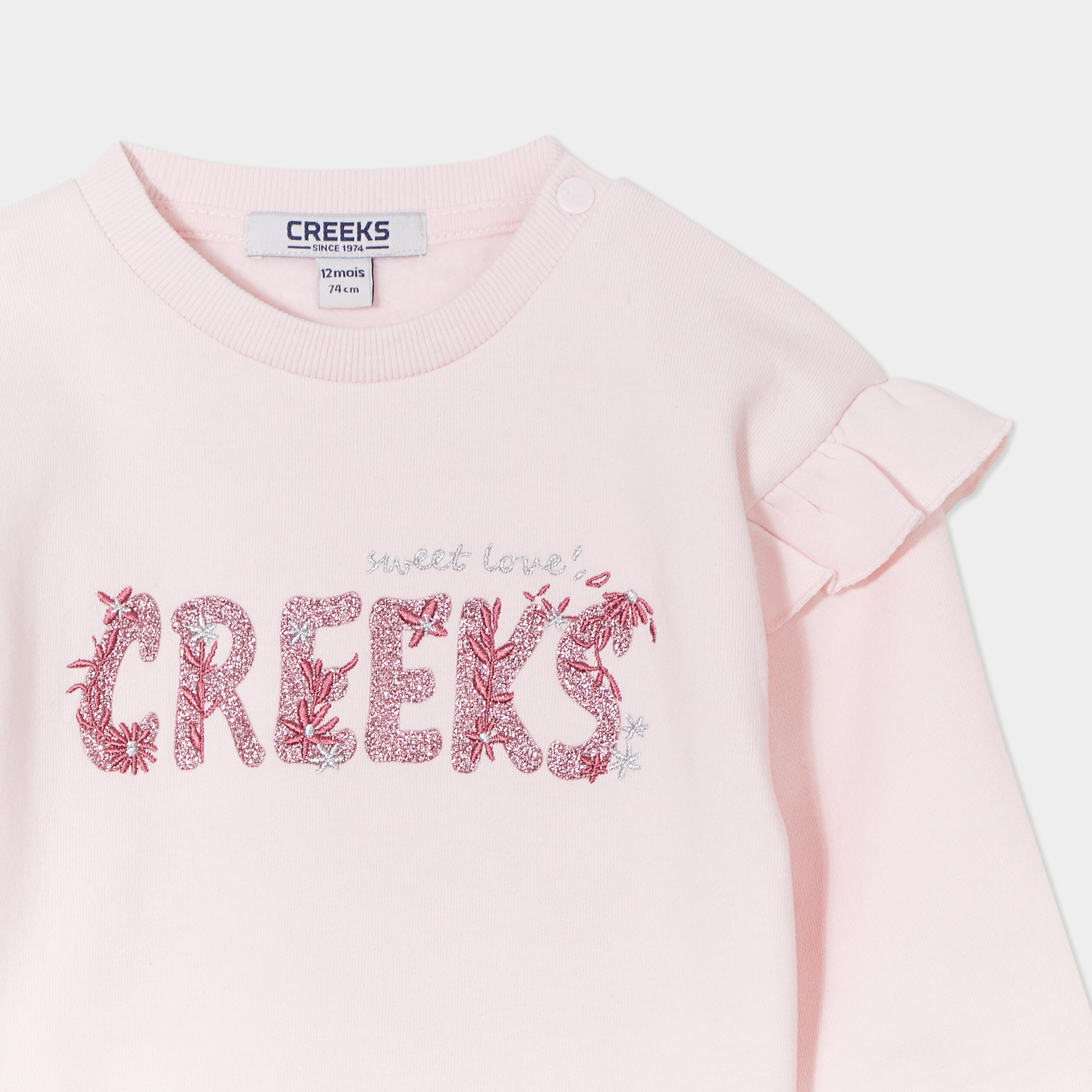 sweat volants et details brodes creeks rose clair bebef Sweat volants et détails brodés Creeks rose clair bébé fille