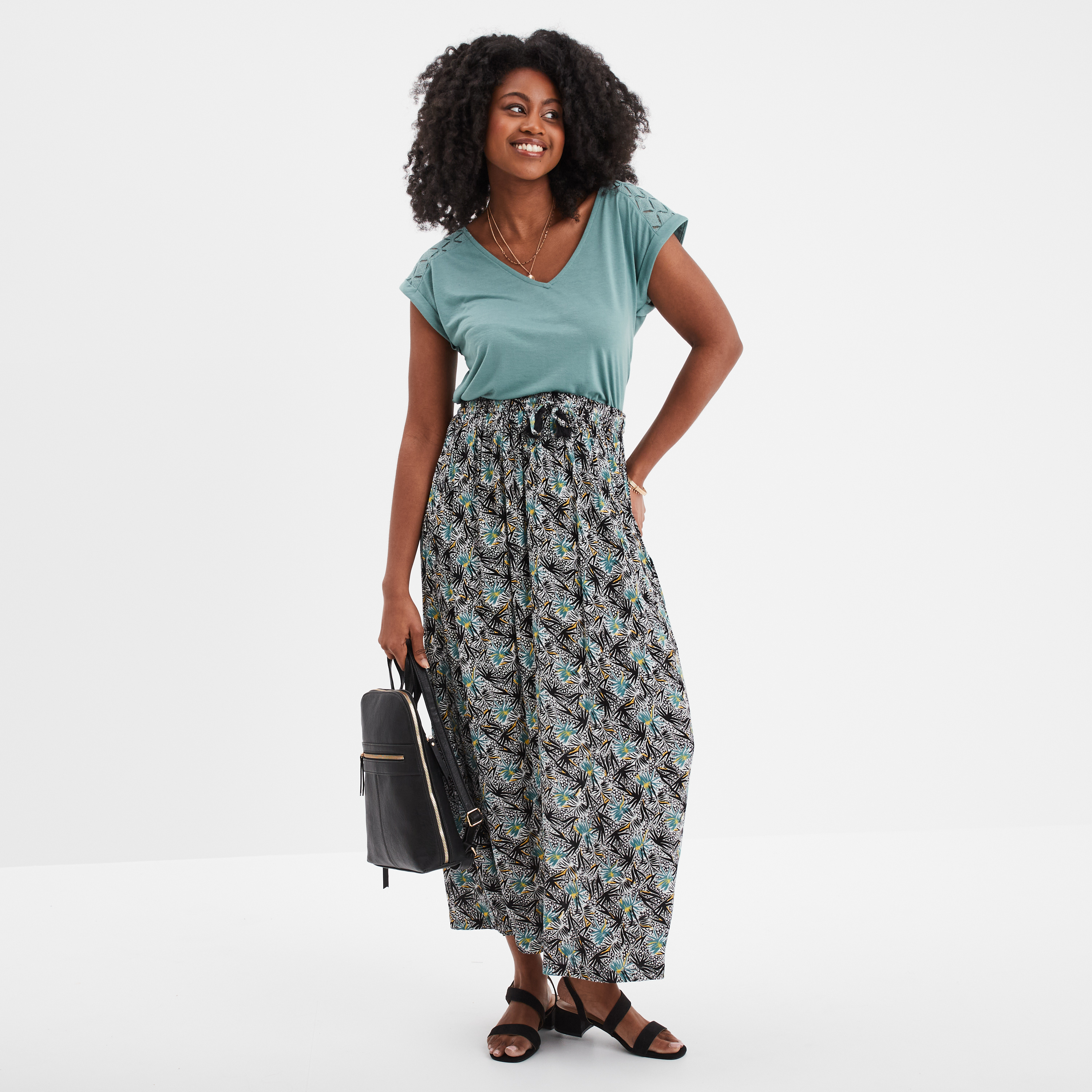 T-shirt col en V ajour&eacute; &eacute;paules et dos bleu gris femme