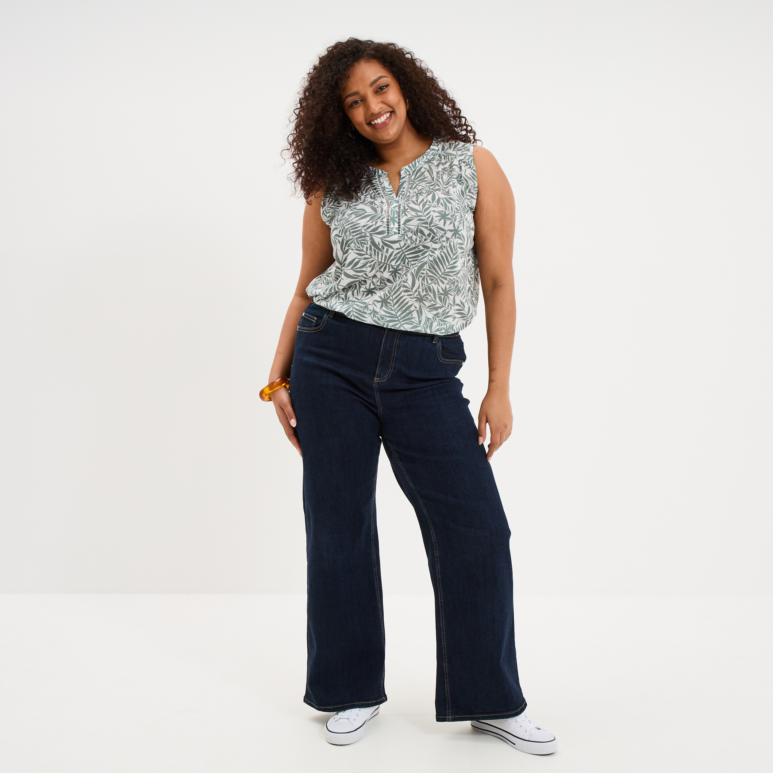 D&eacute;bardeur col tunisien ecru femme grande taille