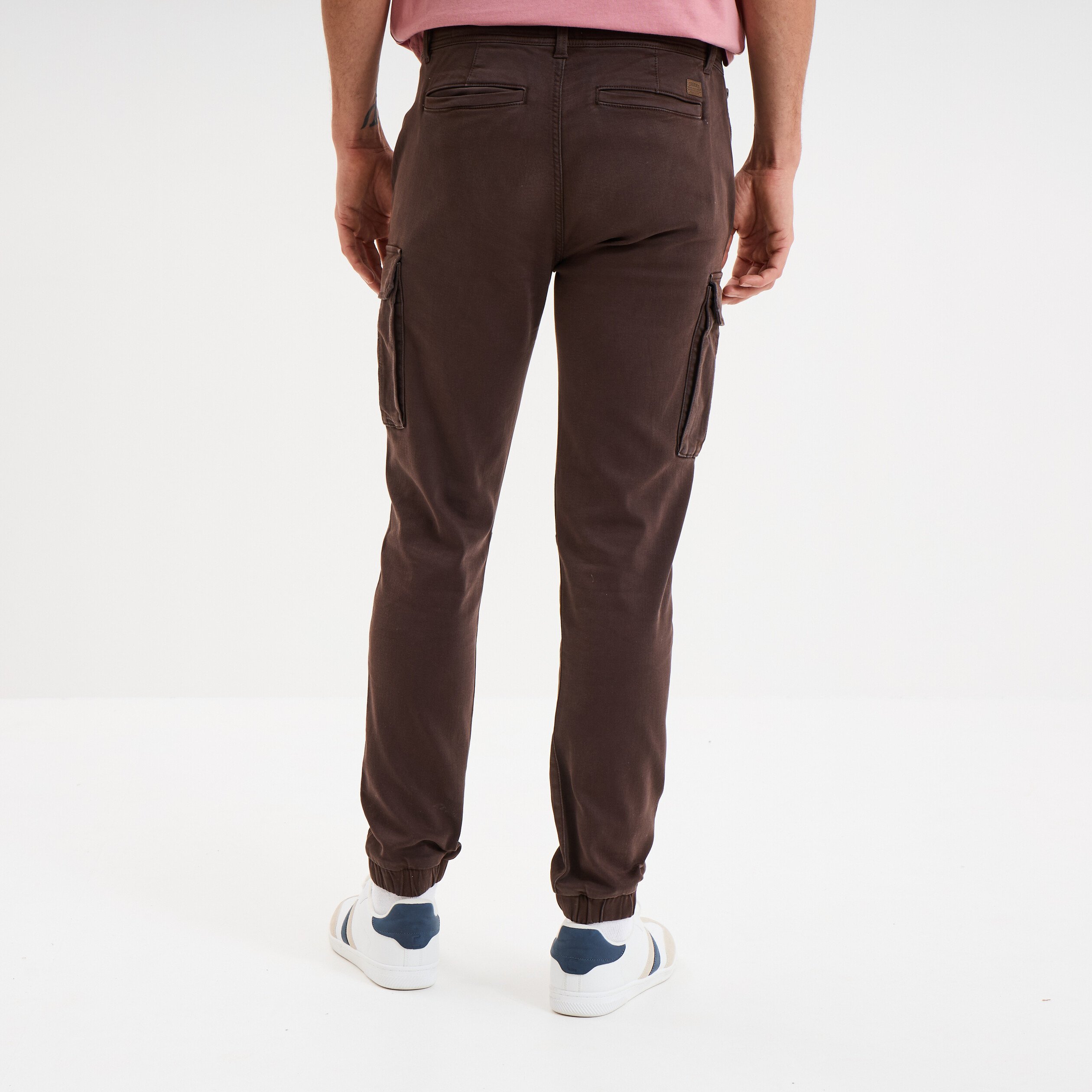 pantalon cargo slim a coulisse marron fonce homme Pantalon cargo slim à coulisse marron foncé homme