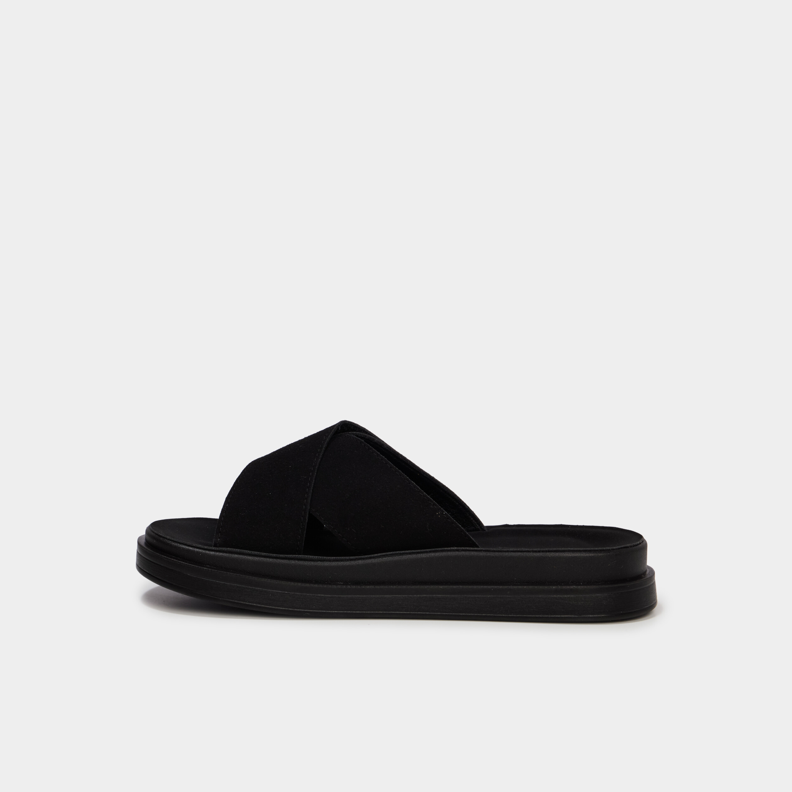 Mules &agrave; scratchs effet su&eacute;dine noir femme