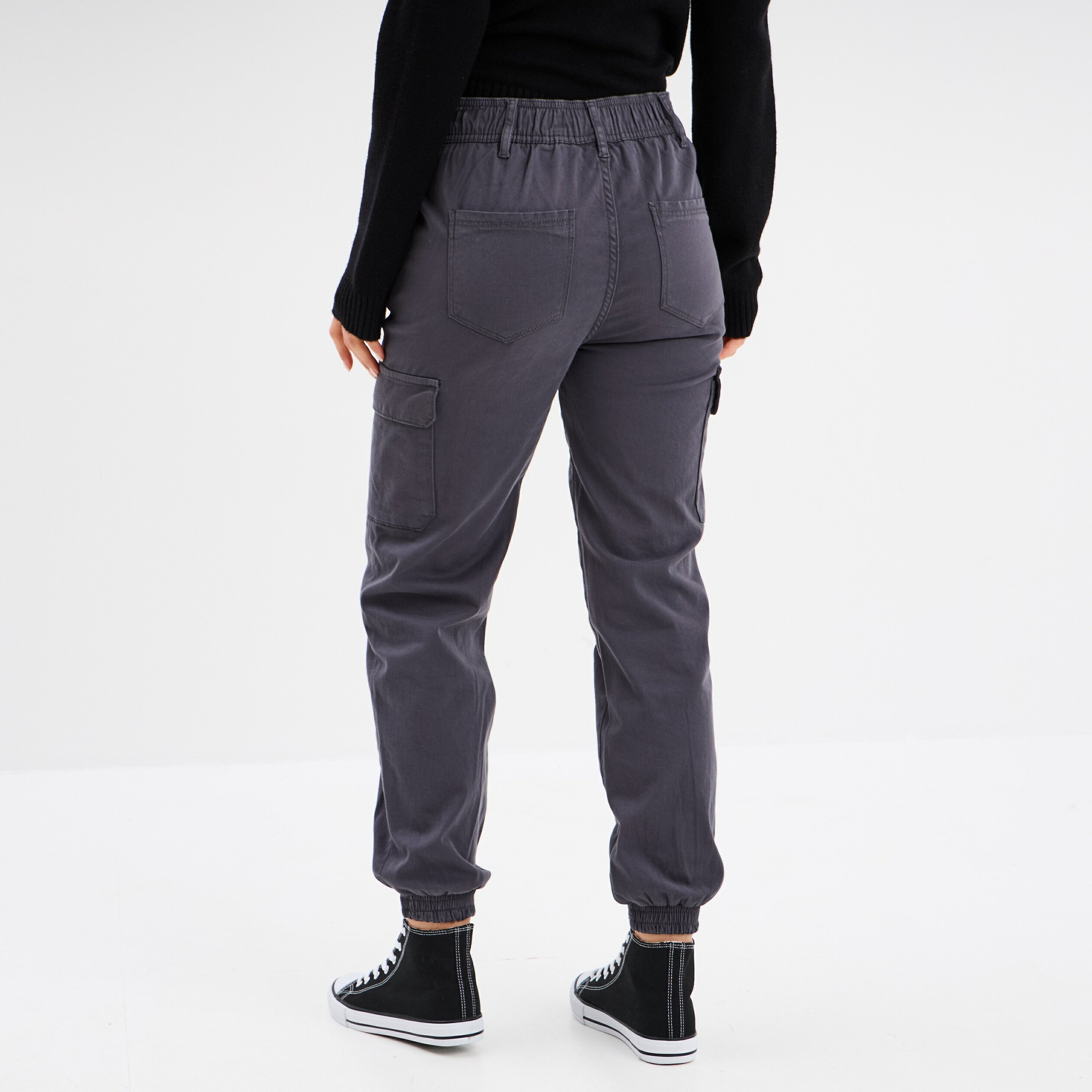 Pantalon cargo taille haute ajustable gris foncé femme