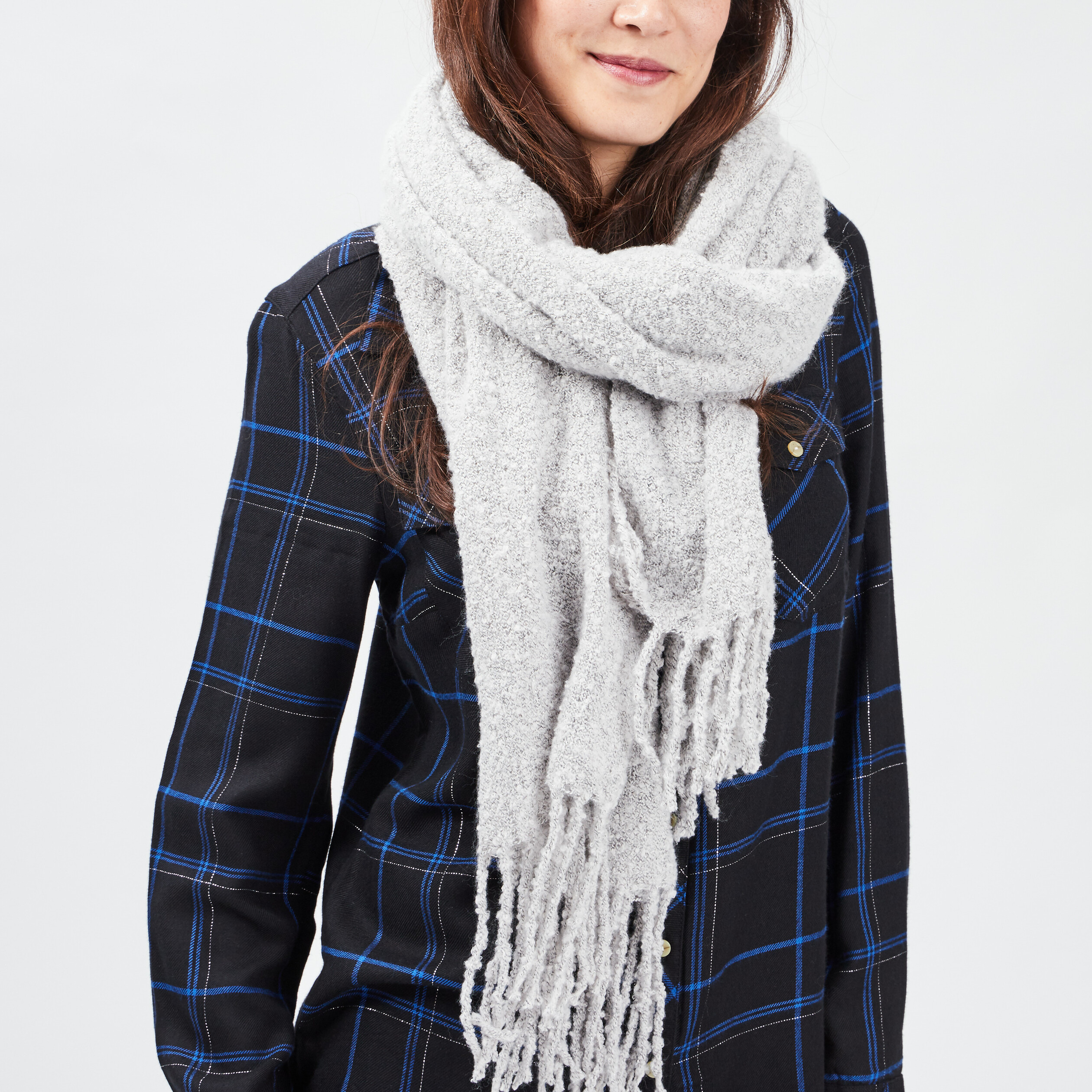 Écharpe à bords franges longues gris femme