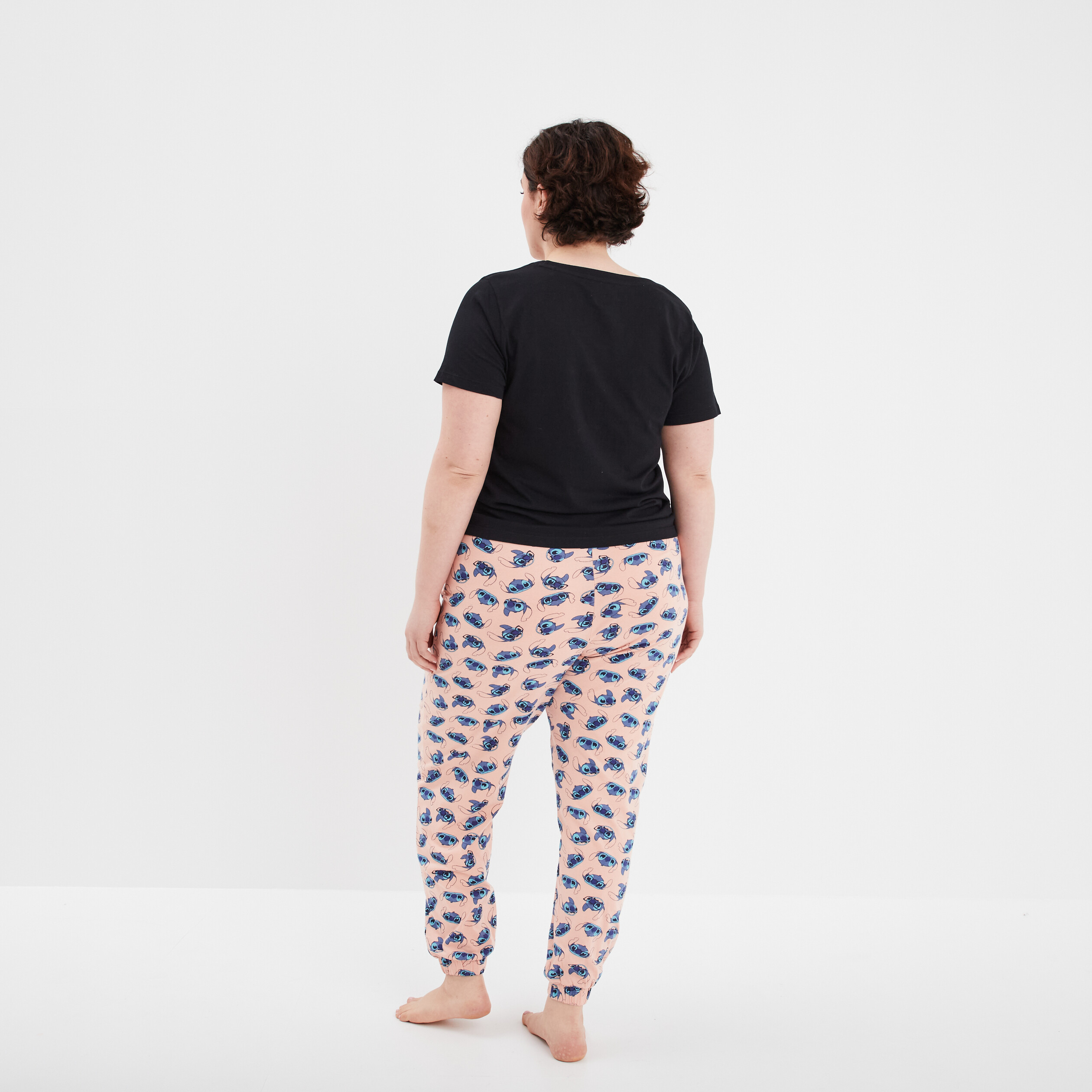 ensemble pyjama pantalon 2 pieces stitch noir femmegt Ensemble pyjama pantalon 2 pièces Stitch noir femme grande taille