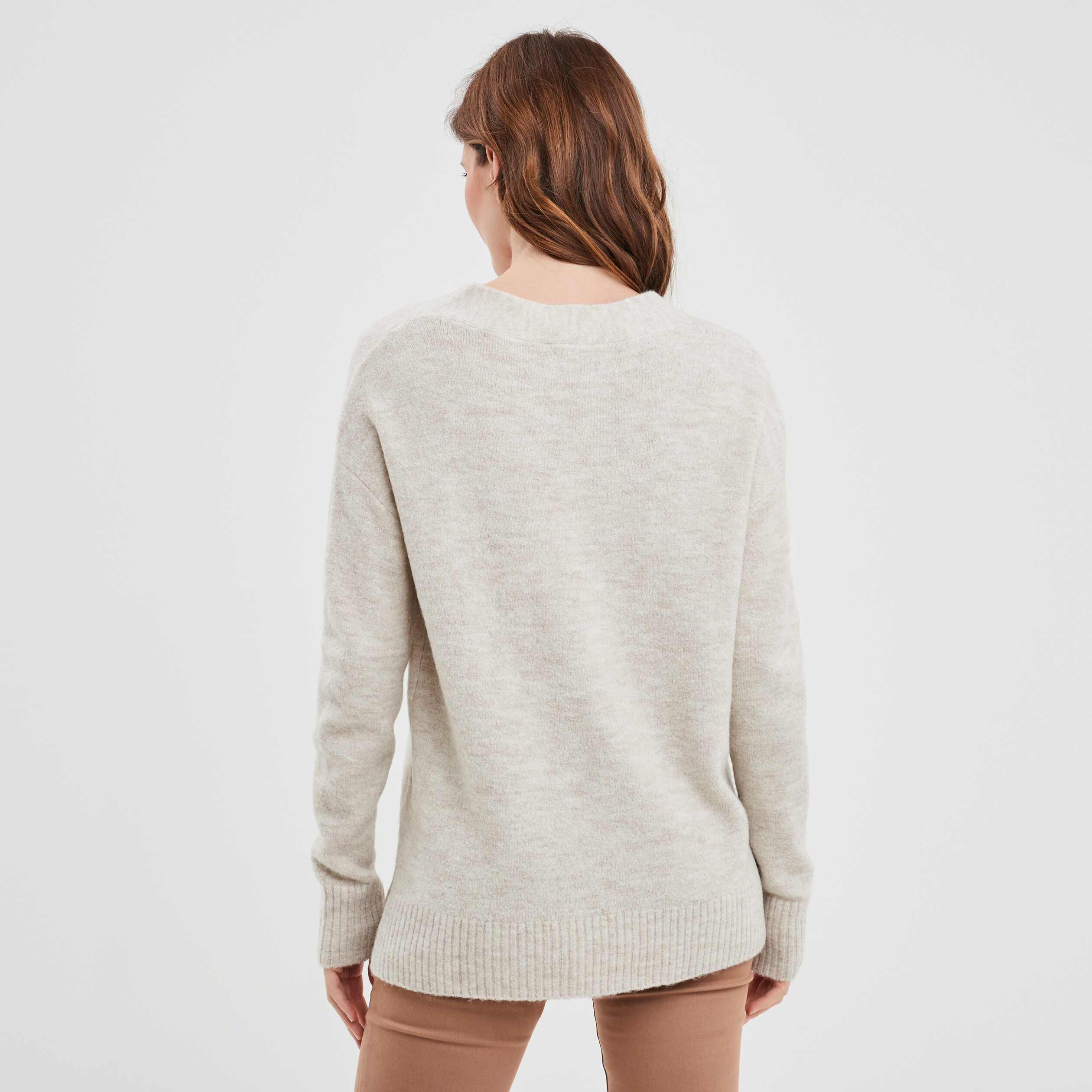 Pull col en V fentes aux côtés ecru femme