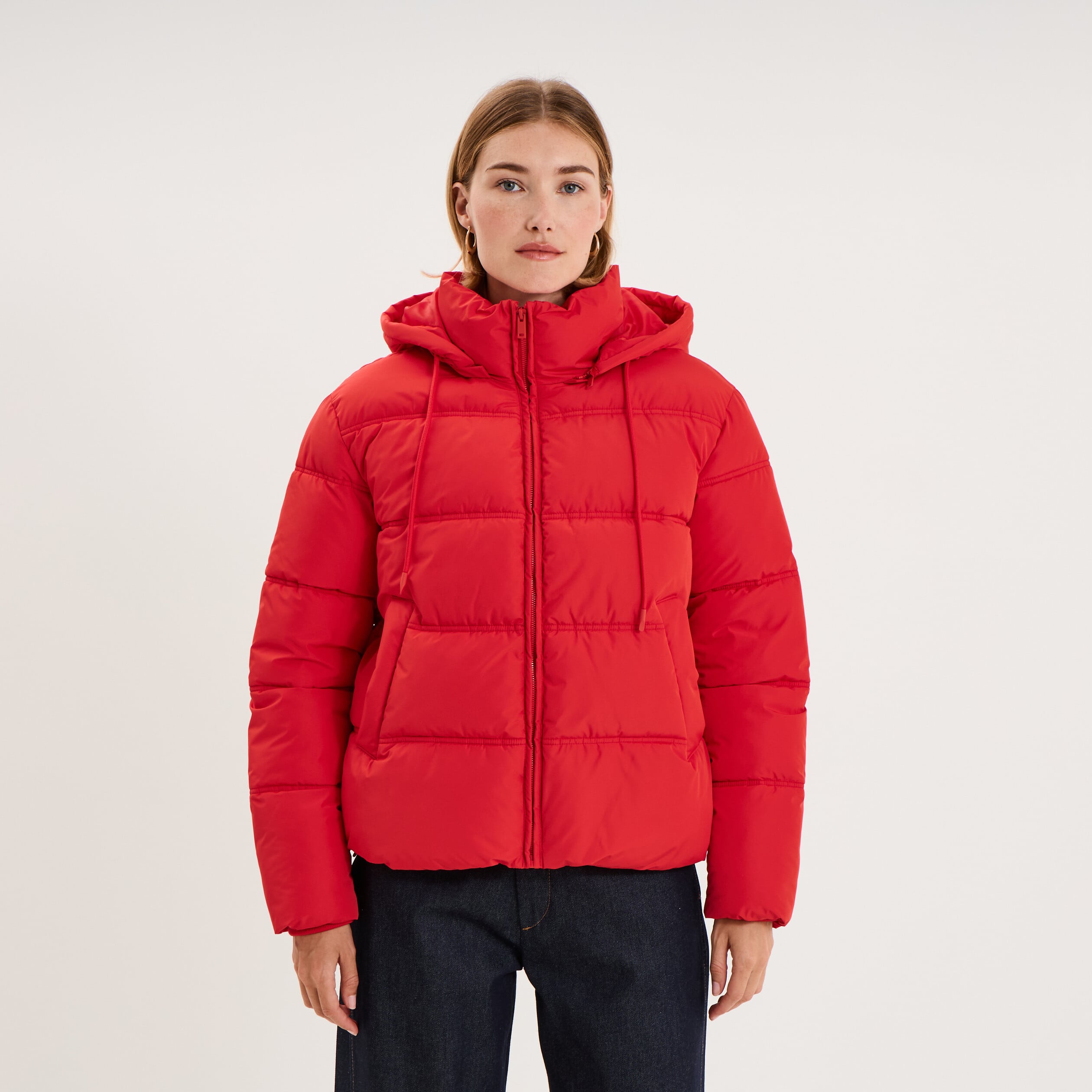 Doudoune &agrave; capuche zipp&eacute;e femme rouge femme