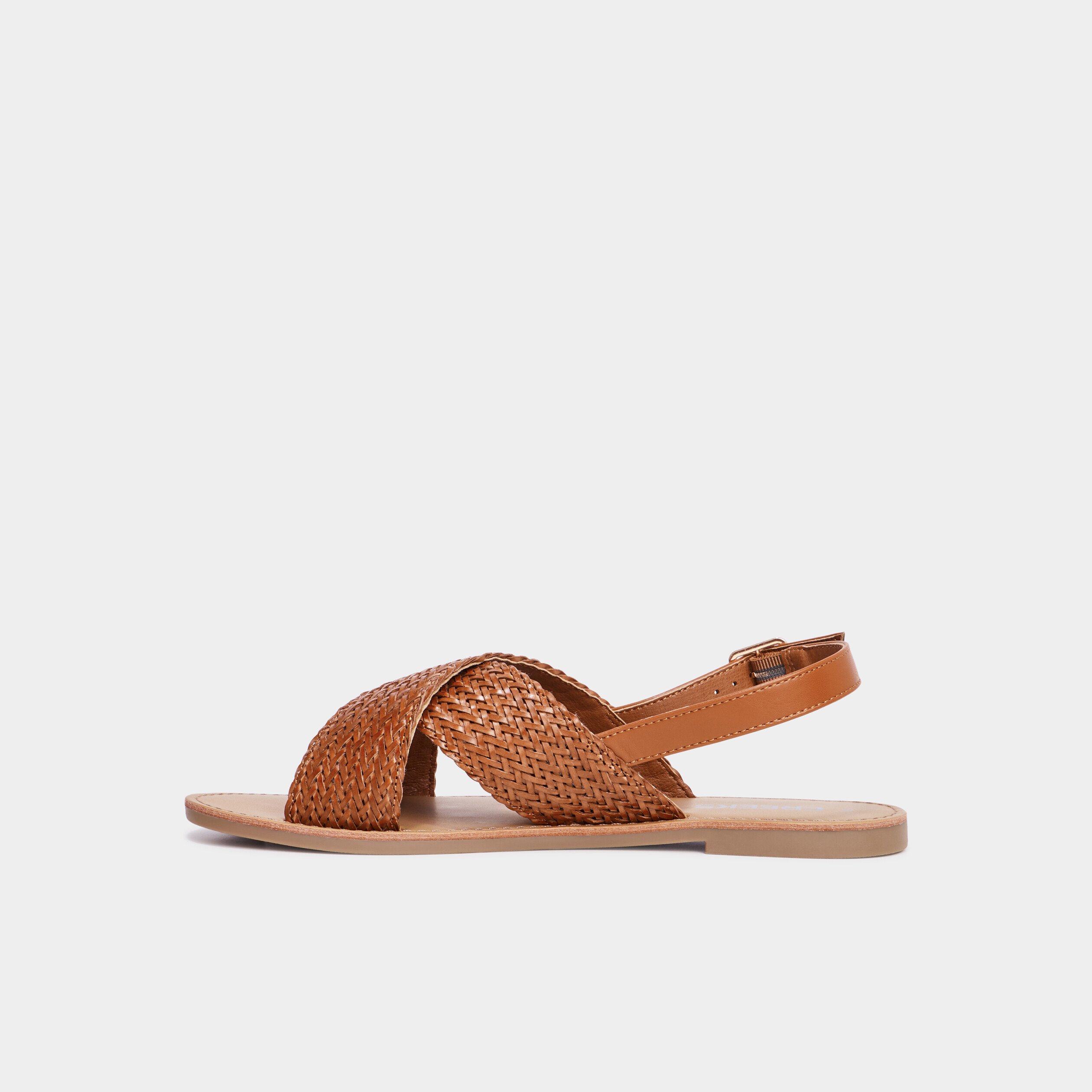sandales plates brides tressees croisees marron femme Sandales plates brides tressées croisées marron femme
