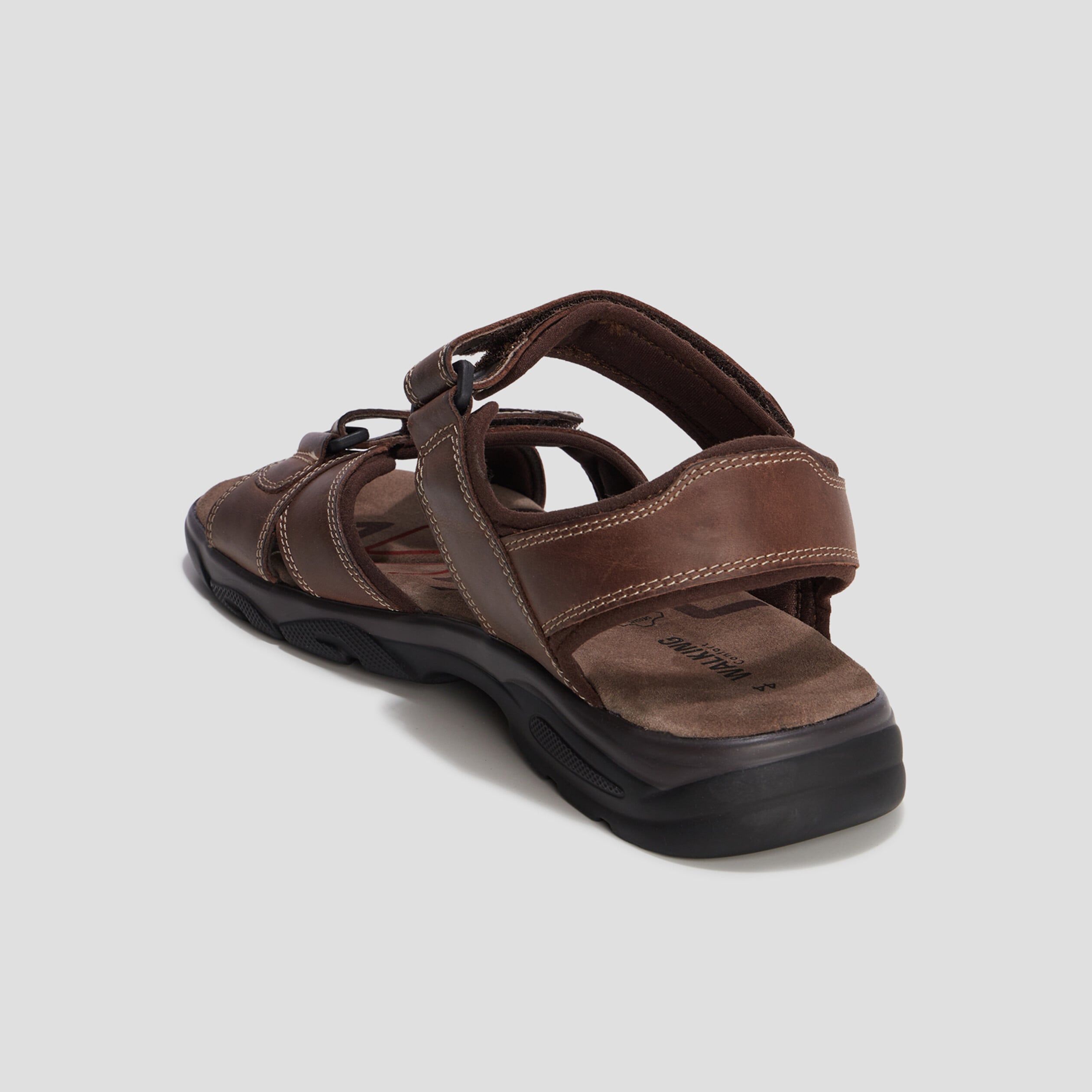 Sandales &agrave; scratchs en cuir marron homme