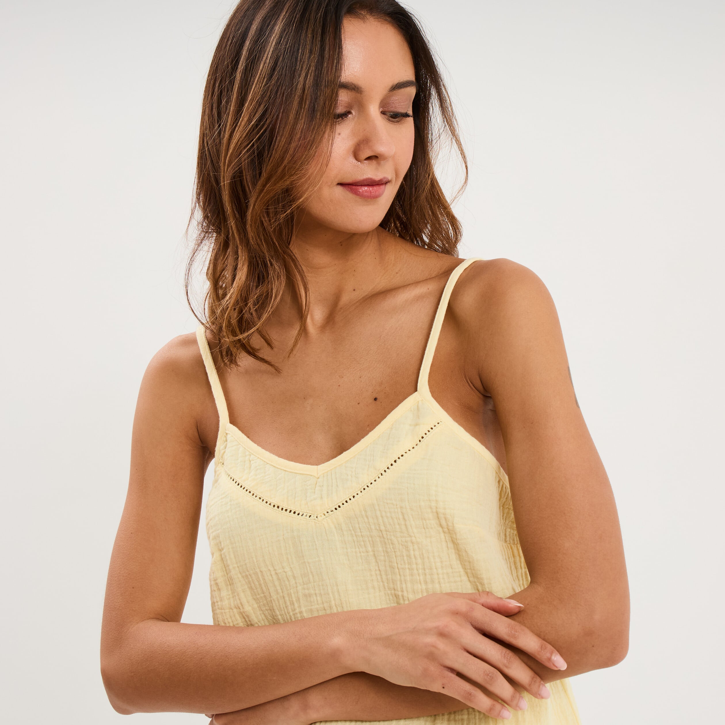 Haut de pyjama d&eacute;bardeur gaze de coton jaune clair femme