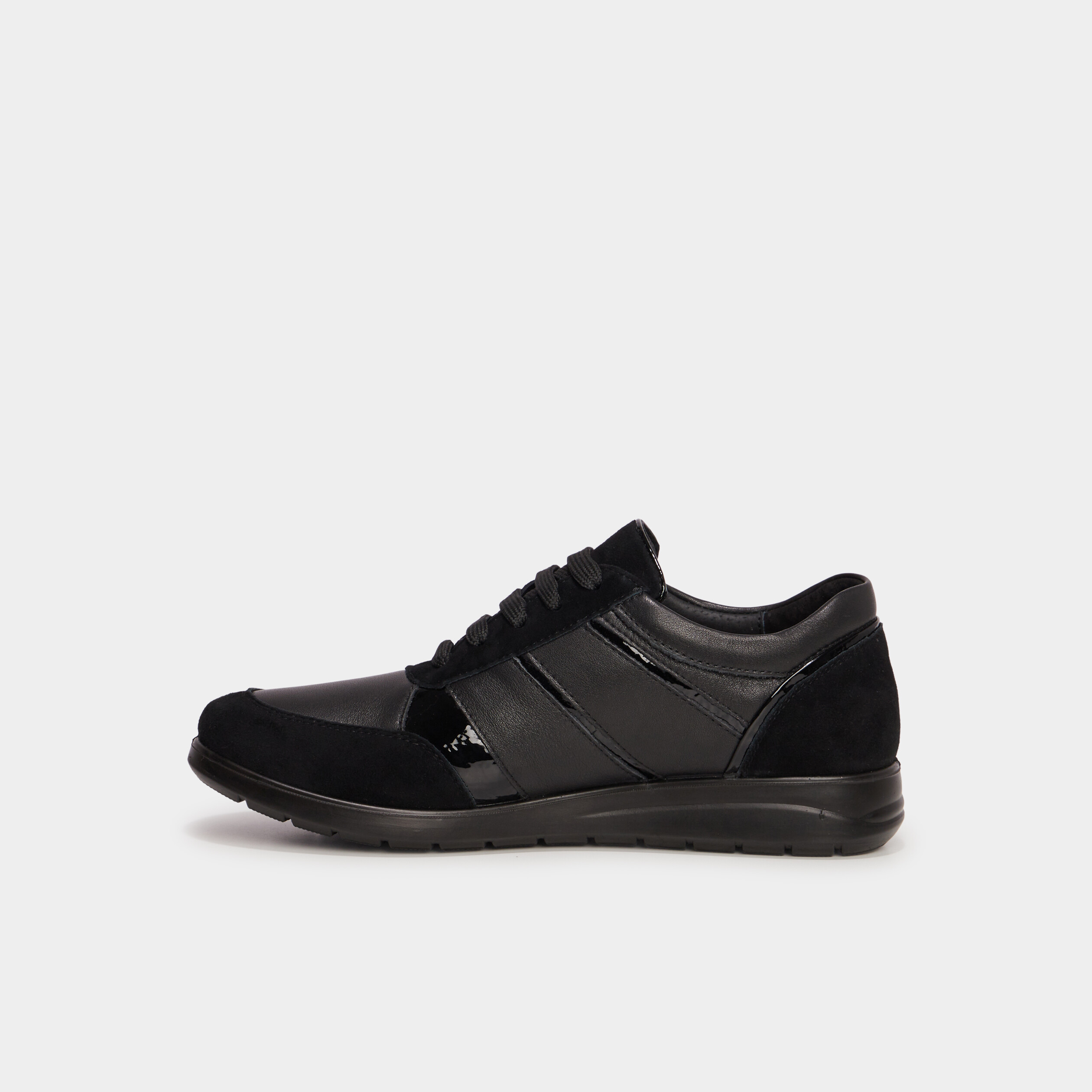 Chaussure tennis pied large outlet