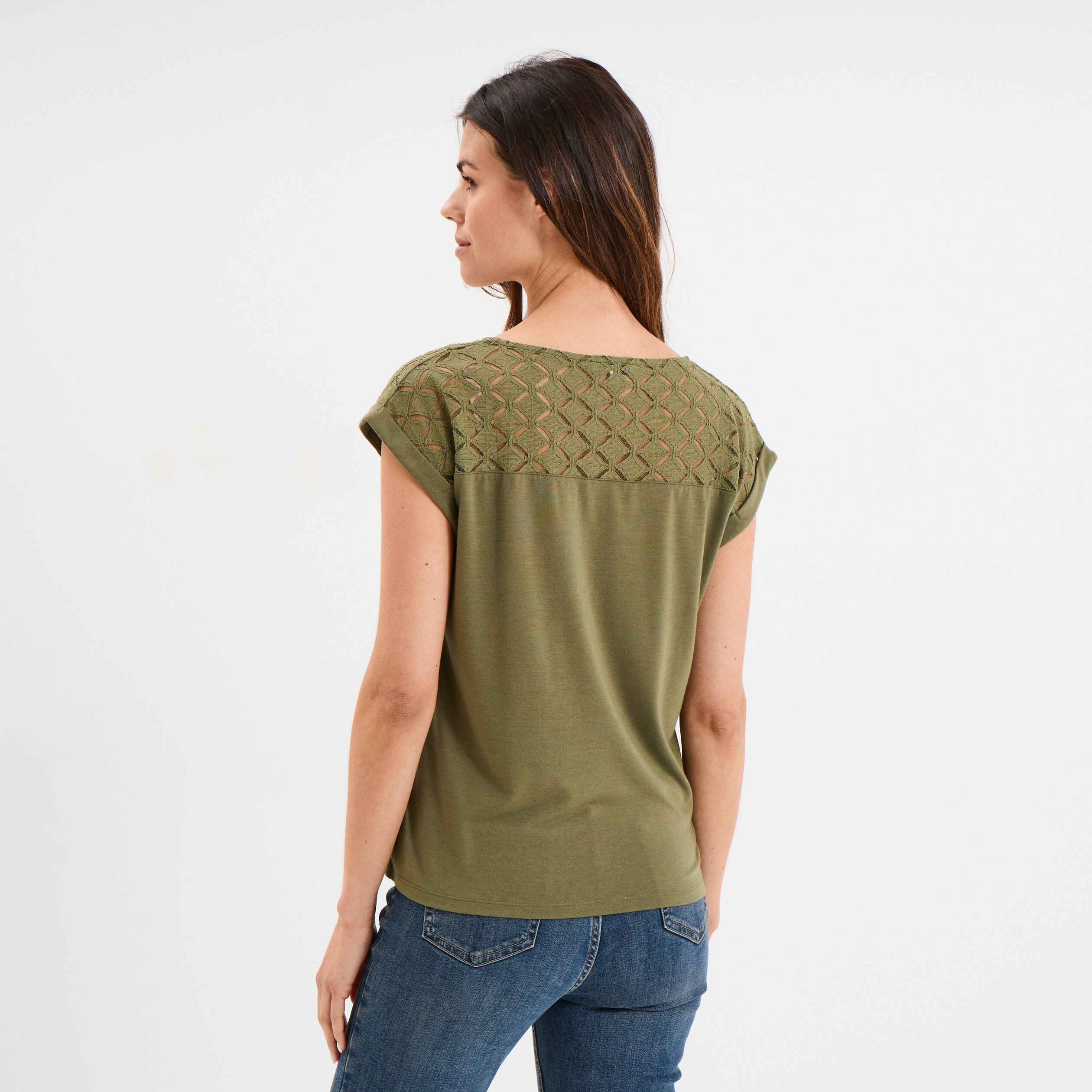 t shirt col en v dentelle epaules et dos vert kaki femme T-shirt col en V dentelle épaules et dos vert kaki femme