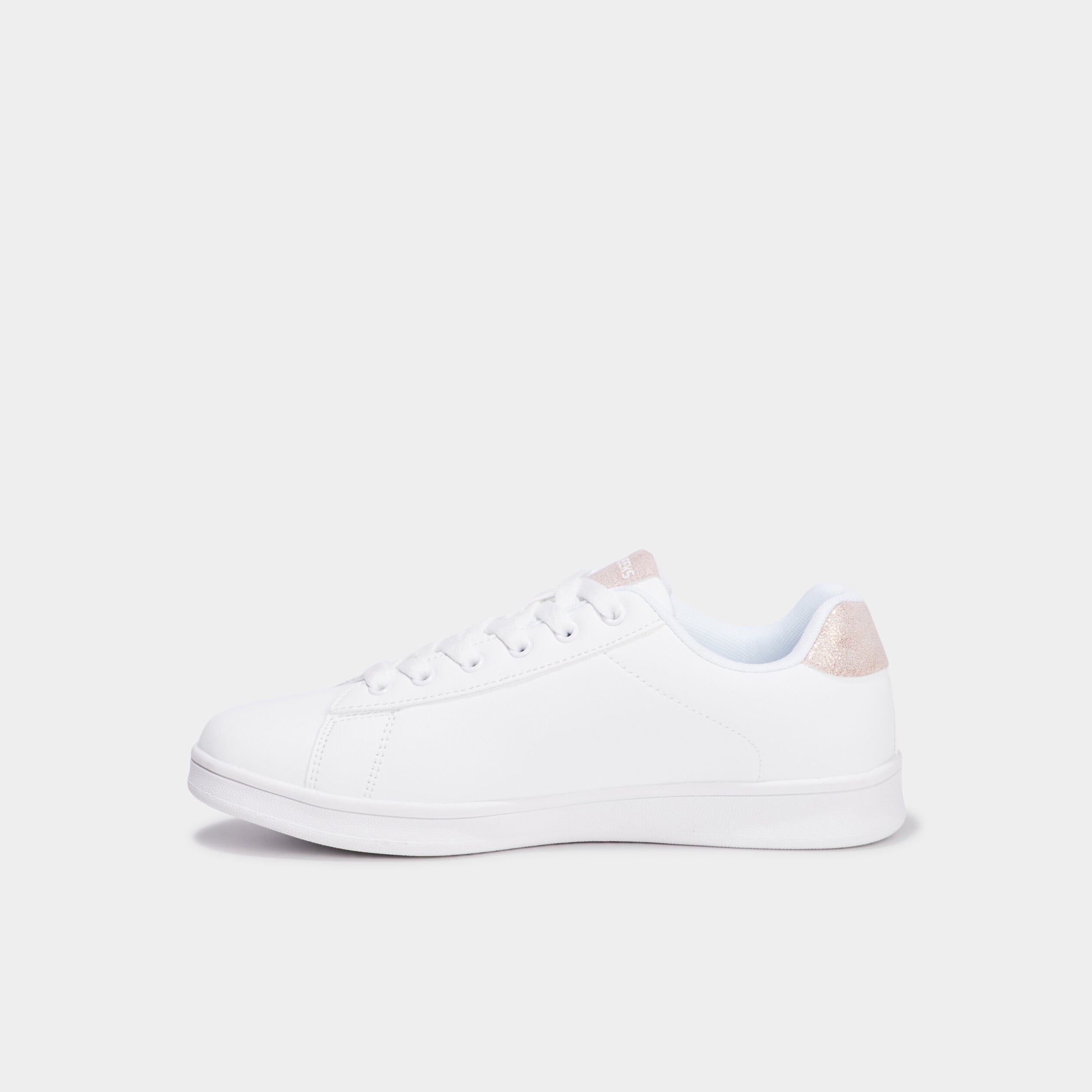 Baskets &agrave; lacets blanc femme