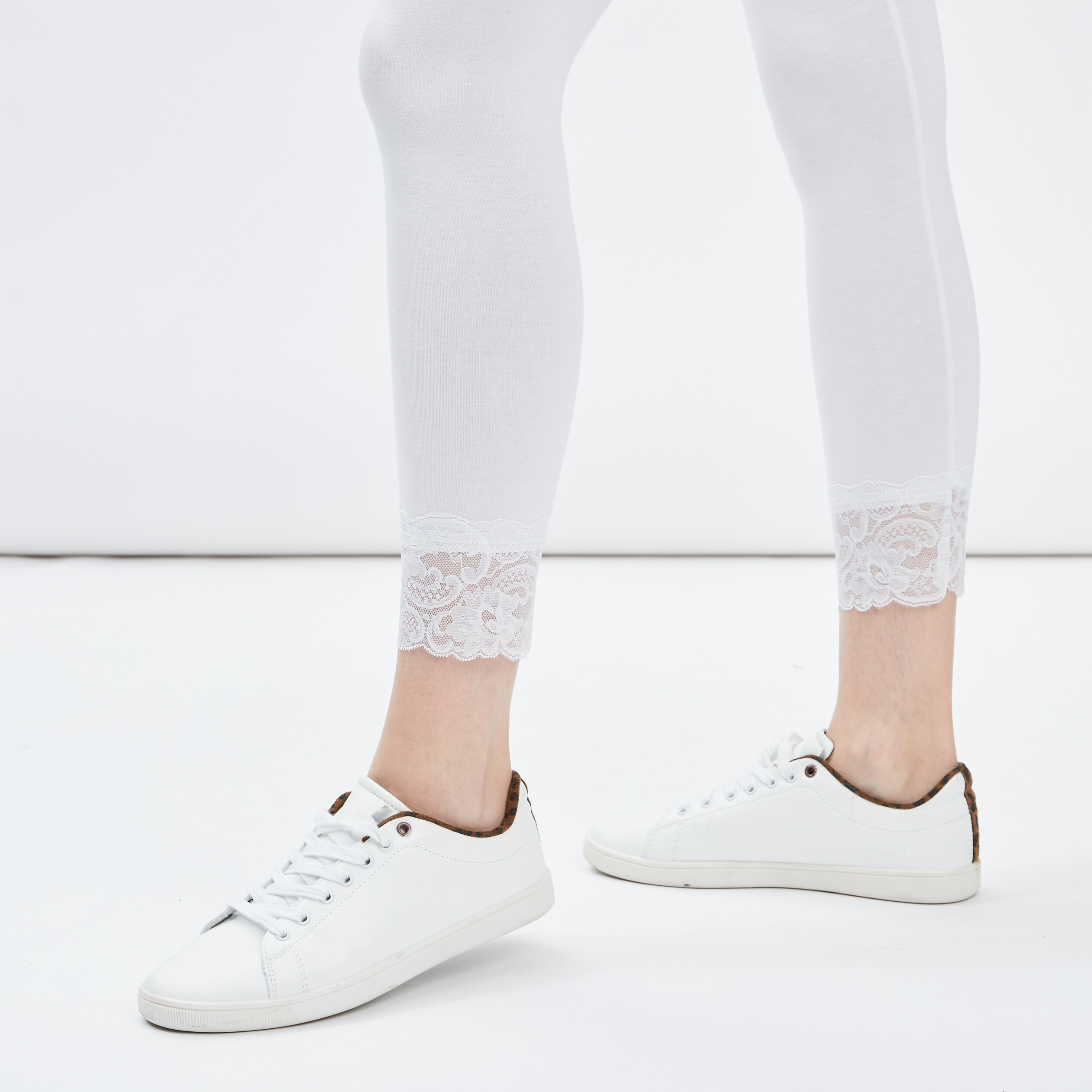 legging 78eme avec dentelle blanc femme Legging 7/8ème avec dentelle blanc femme