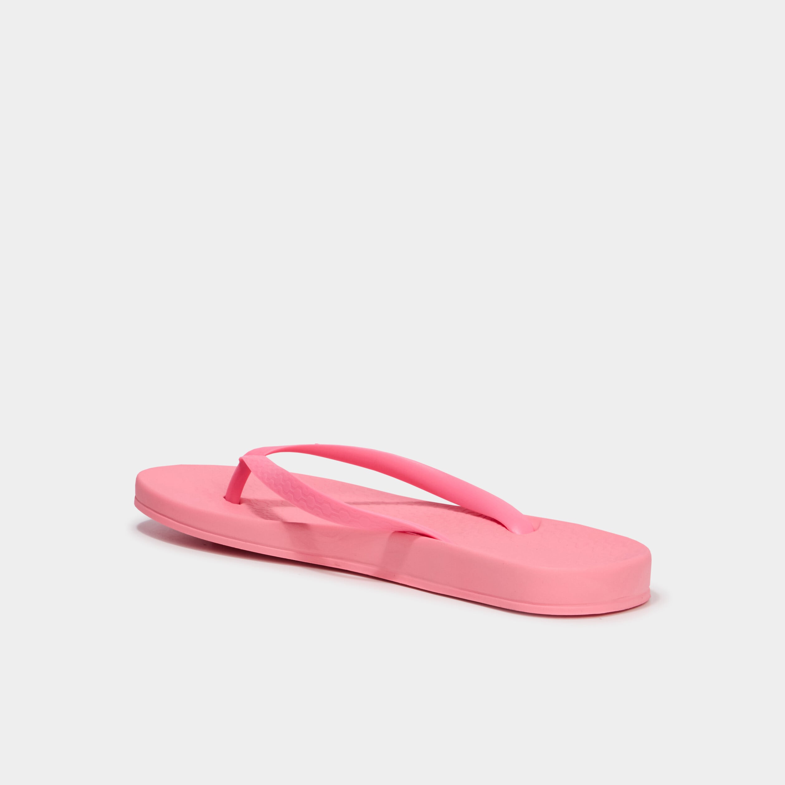 Tongs rose poudr&eacute;e femme