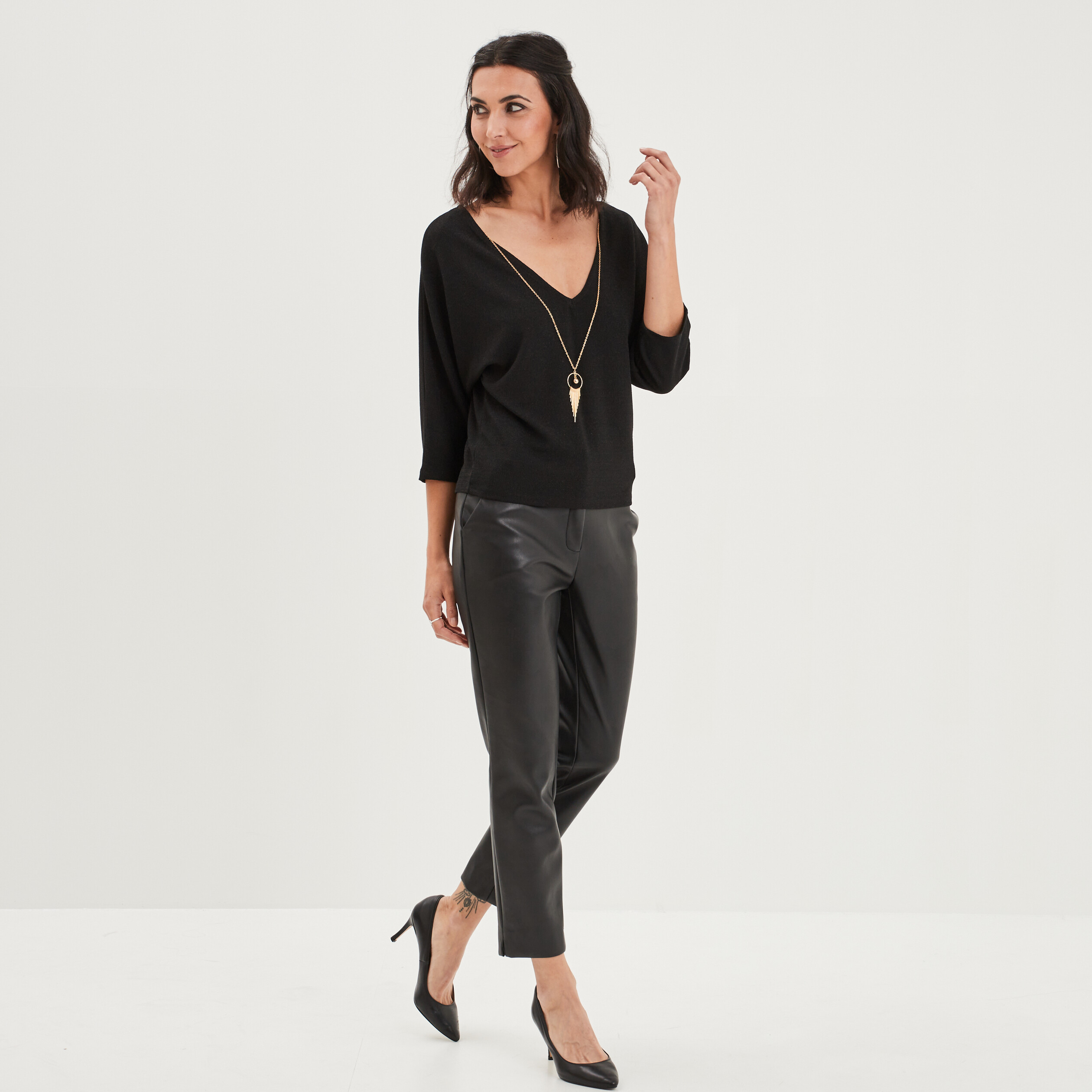 t shirt a bijoux manches amples noir femme T-shirt à bijoux manches amples noir femme