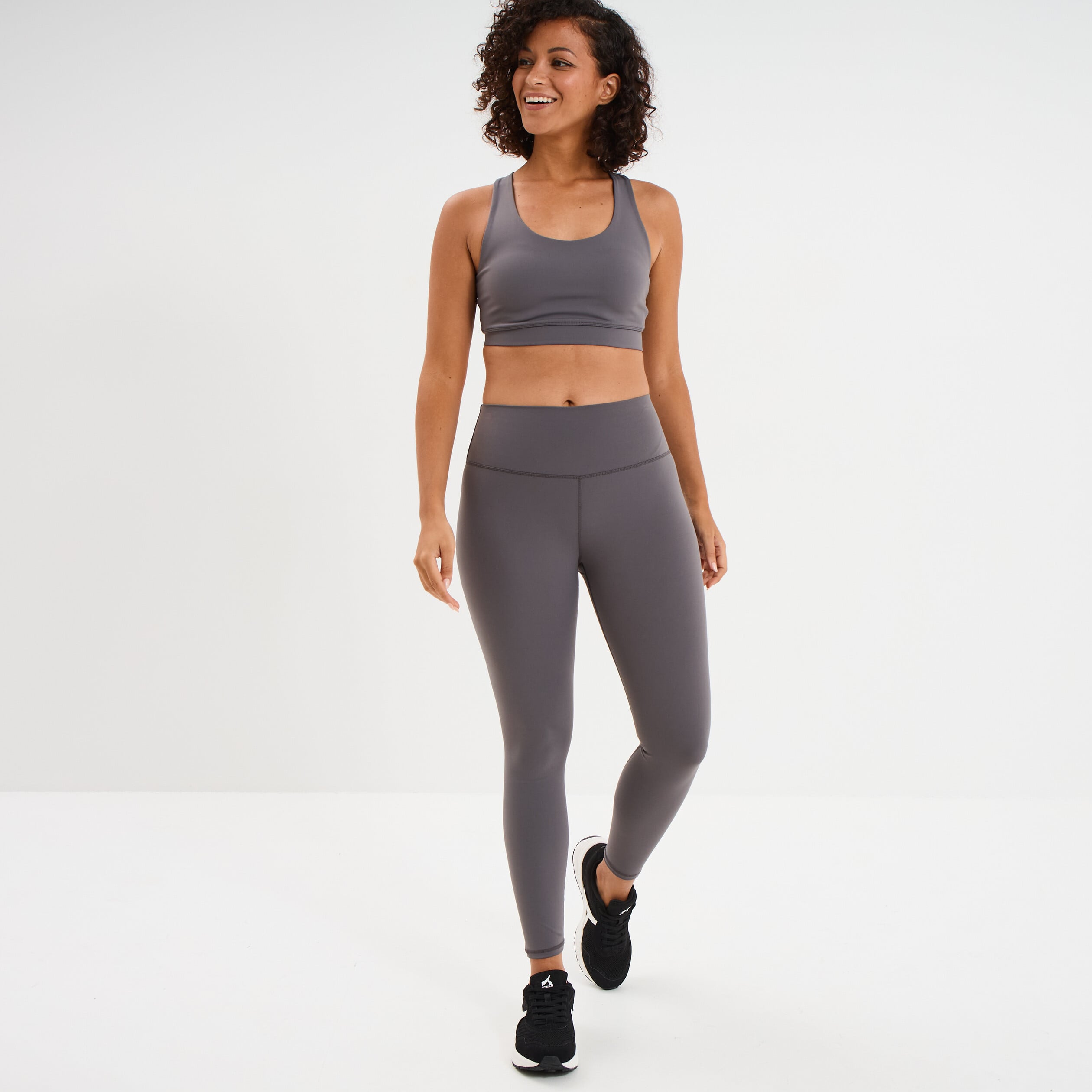 Legging de sport gainant taille haute gris fonc&eacute; femme