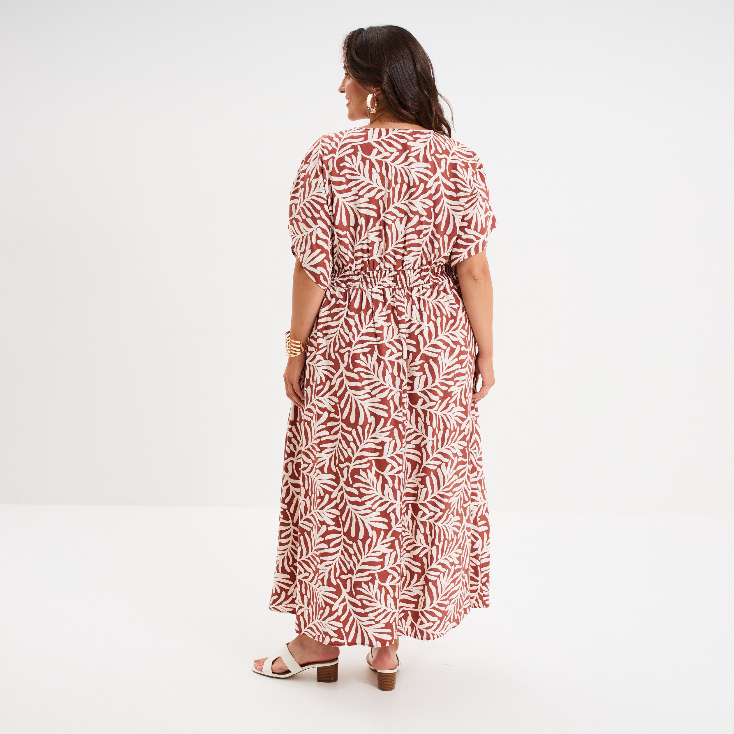 robe longue fluide manches 34 terracotta femmegt Robe longue fluide manches 3/4 terracotta femme grande taille